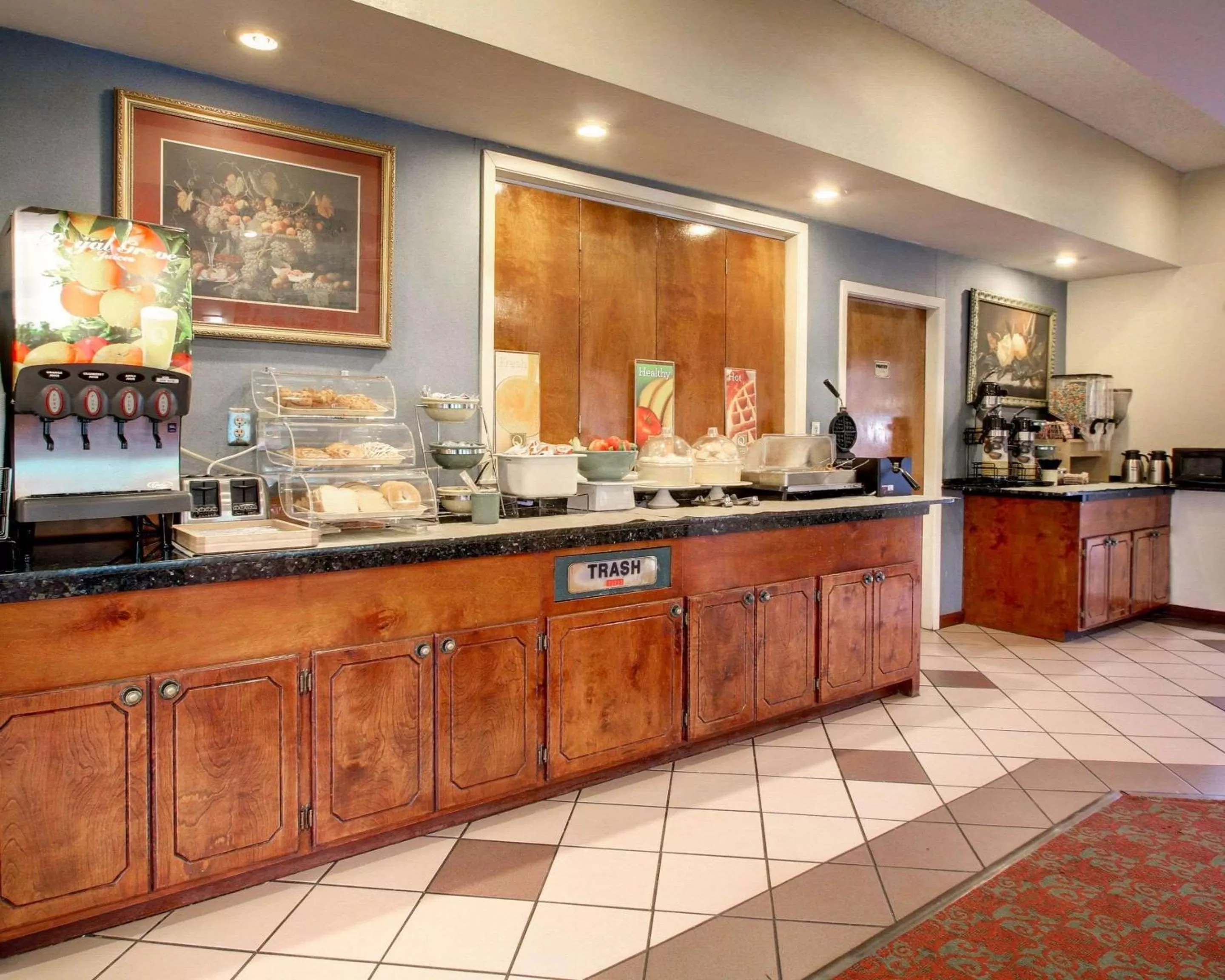 Restaurant/places to eat in Quality Inn & Suites Clinton - Jackson West