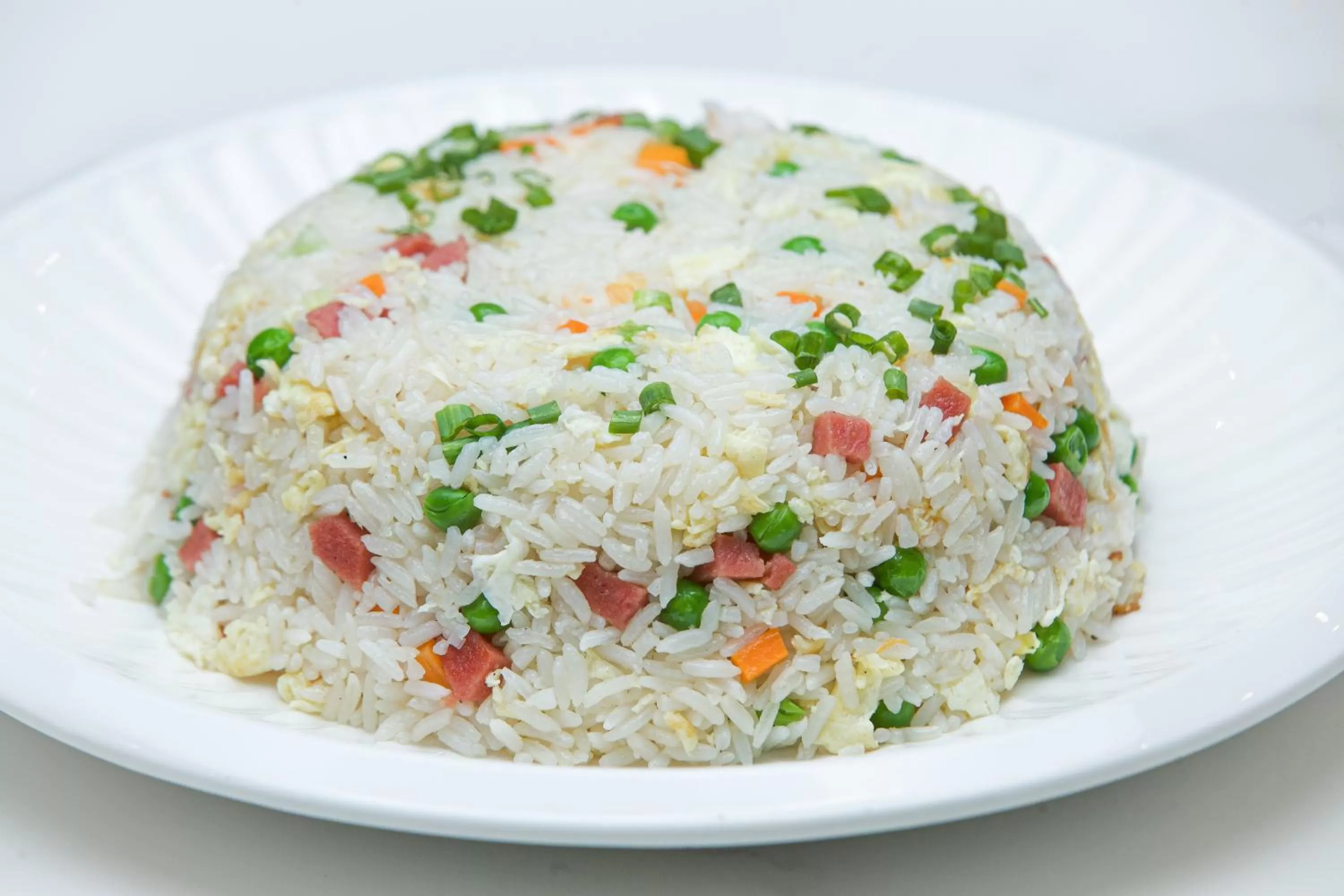 Lunch, Food in Hôtel FAMILLE MONDIALE