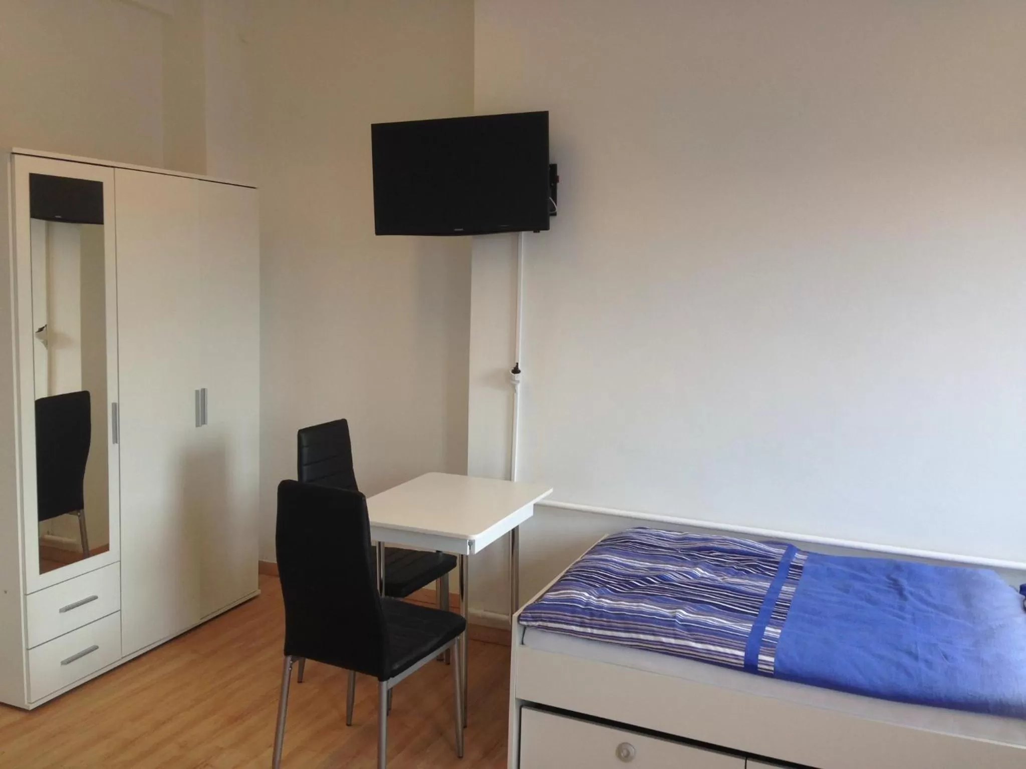 Bedroom, Bed in Montagehotel Bed & Steel