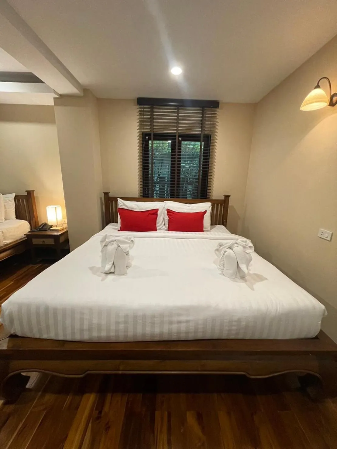 Bed in Yotaka Boutique Hotel Bangkok
