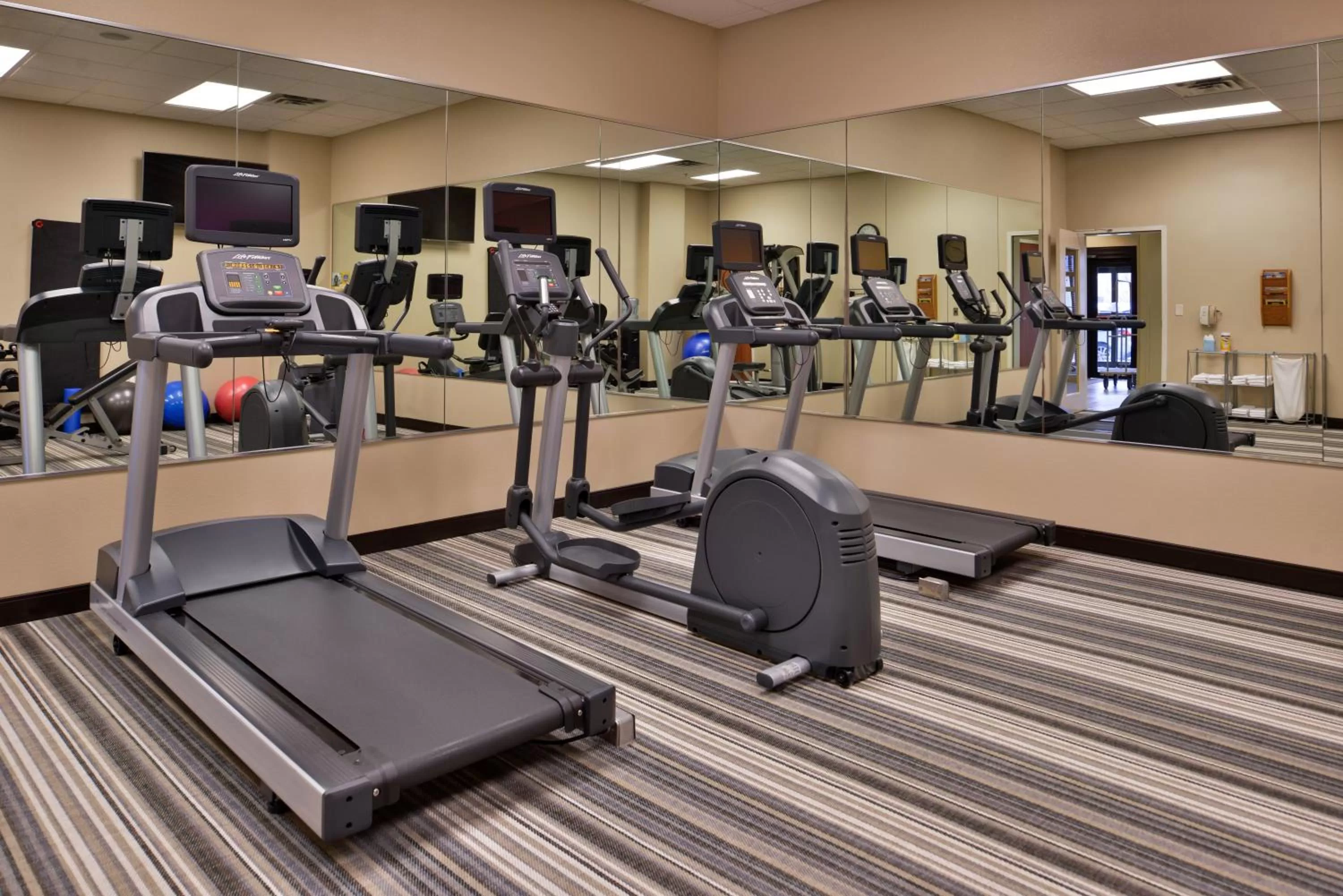 Fitness centre/facilities in Candlewood Suites Terre Haute by IHG