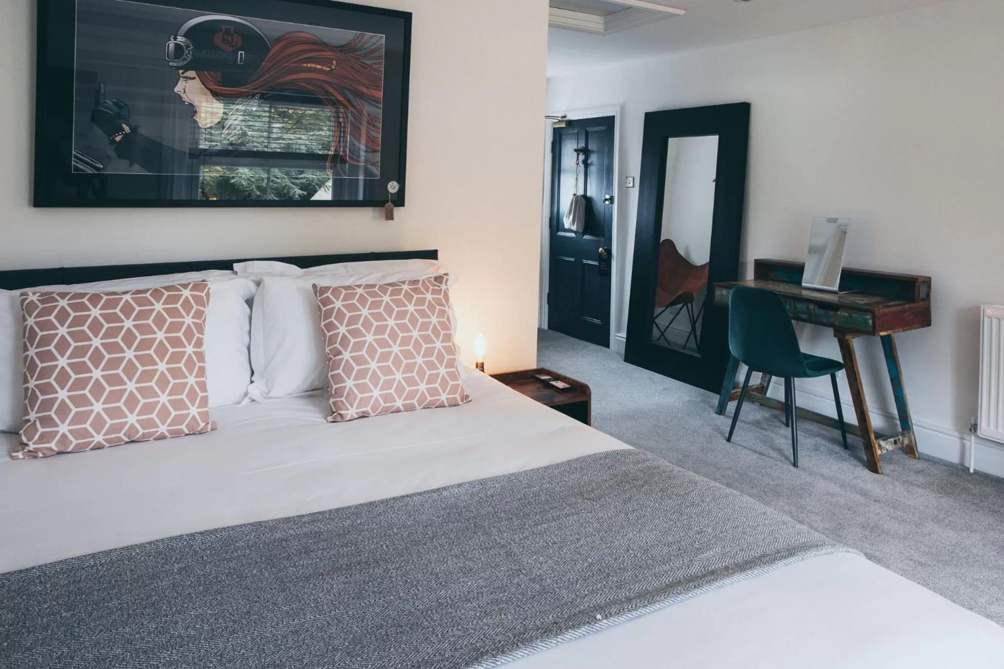 Bedroom, Bed in Caffeine&Machine