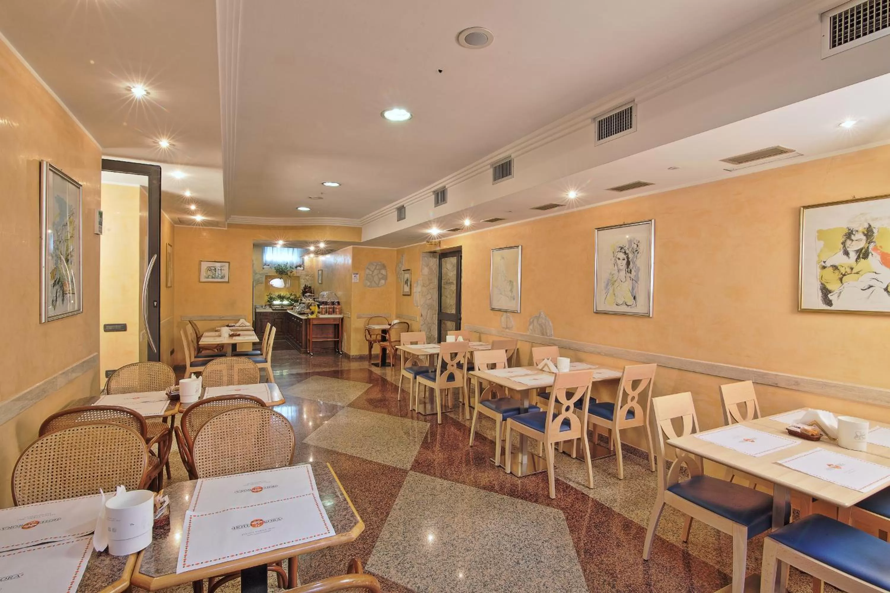 Lounge or bar in Hotel Aurora