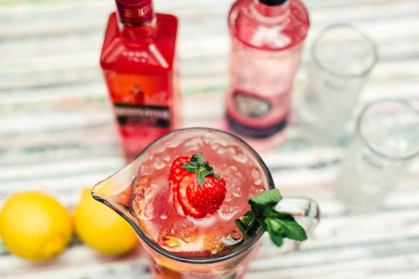 Food and drinks in The Strand Hotel, the former residence of Oscar Wilde