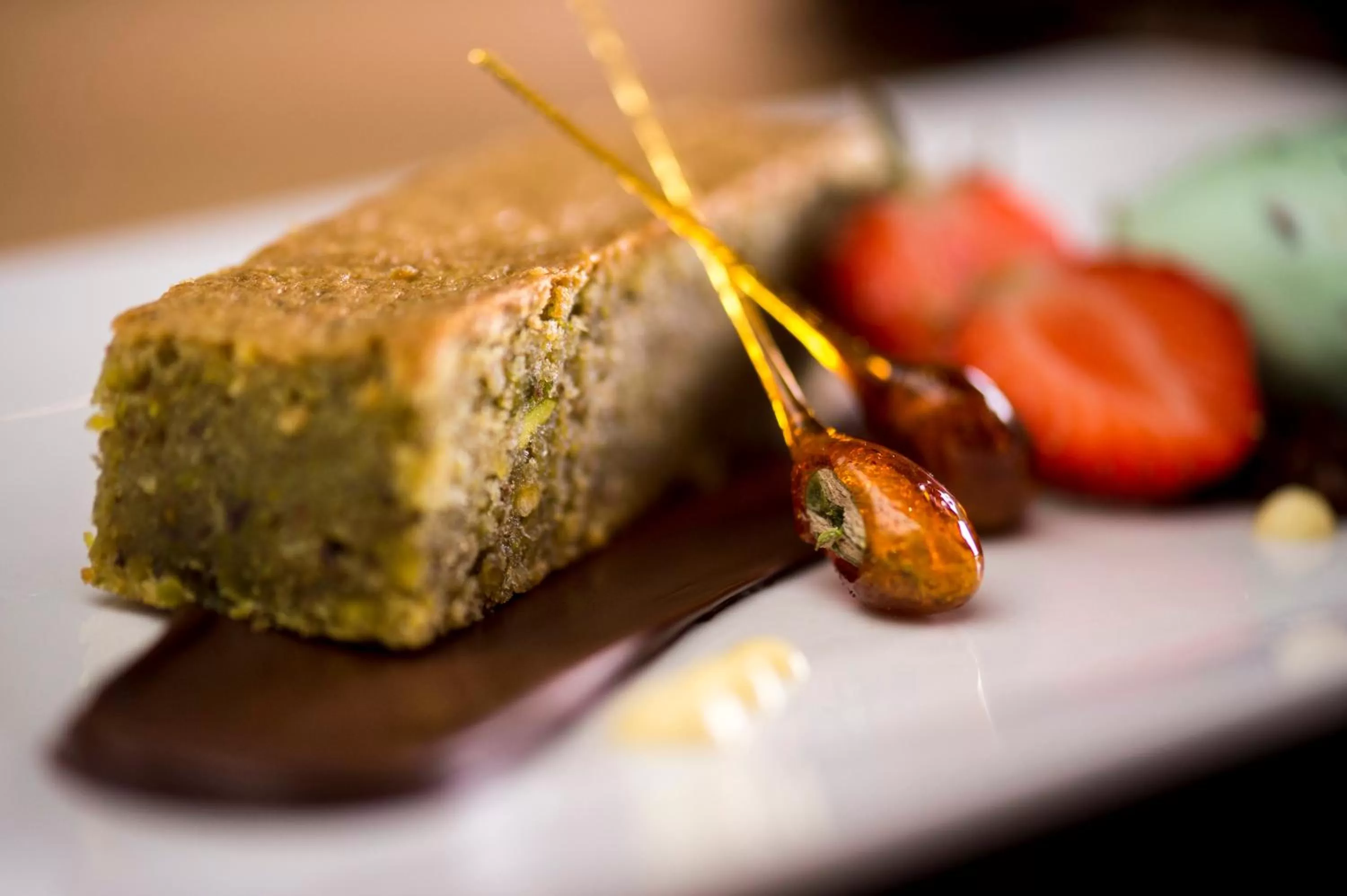 Food and drinks in La Mon Hotel & Country Club