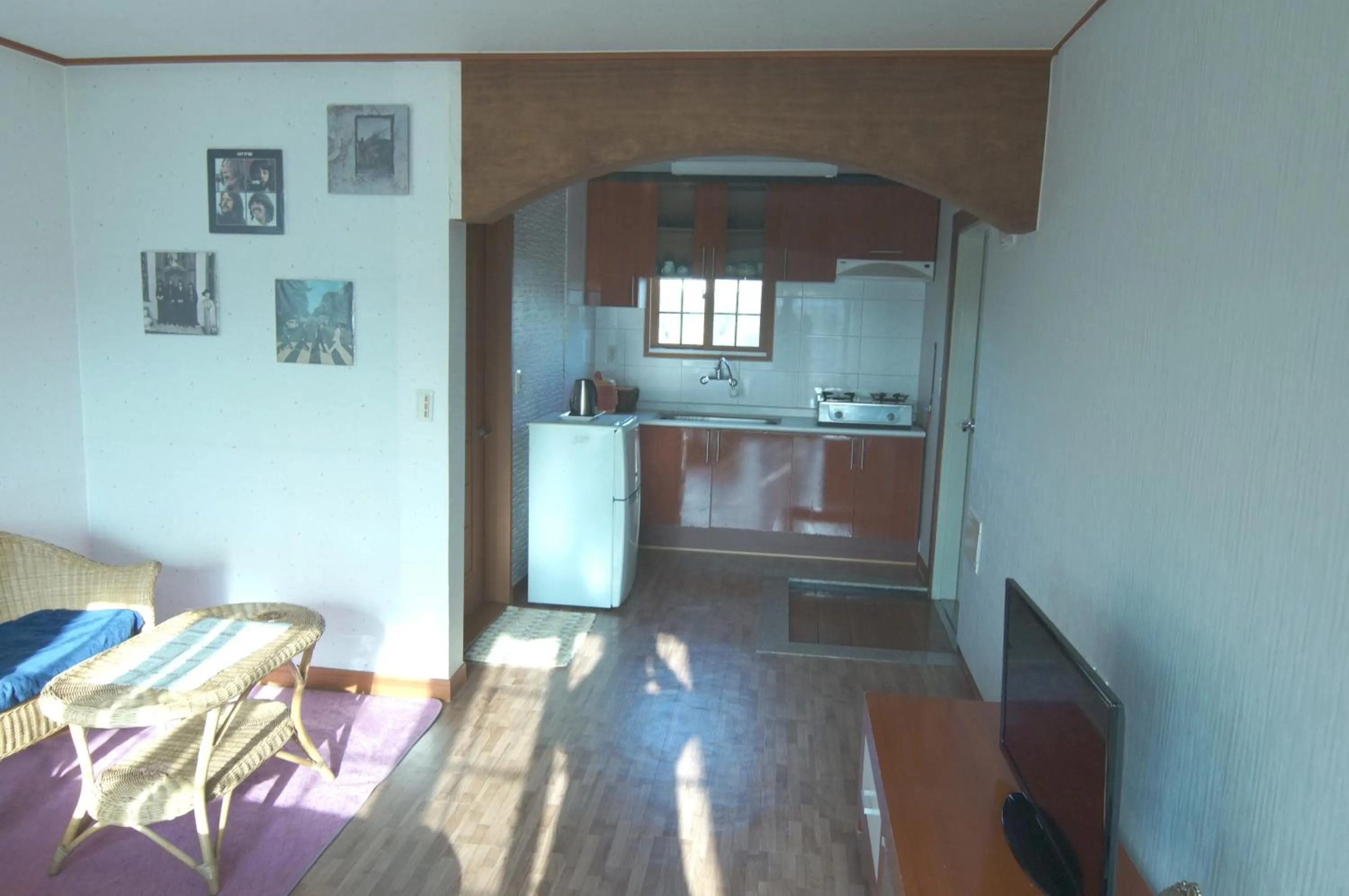 Kitchen or kitchenette in Yerae Pension