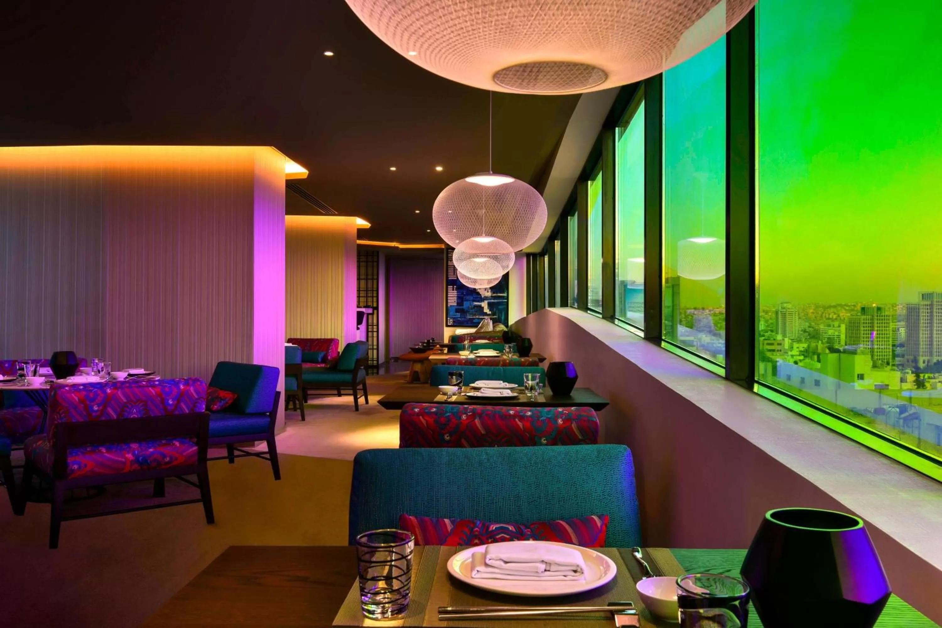 Restaurant/places to eat in W Amman Hotel