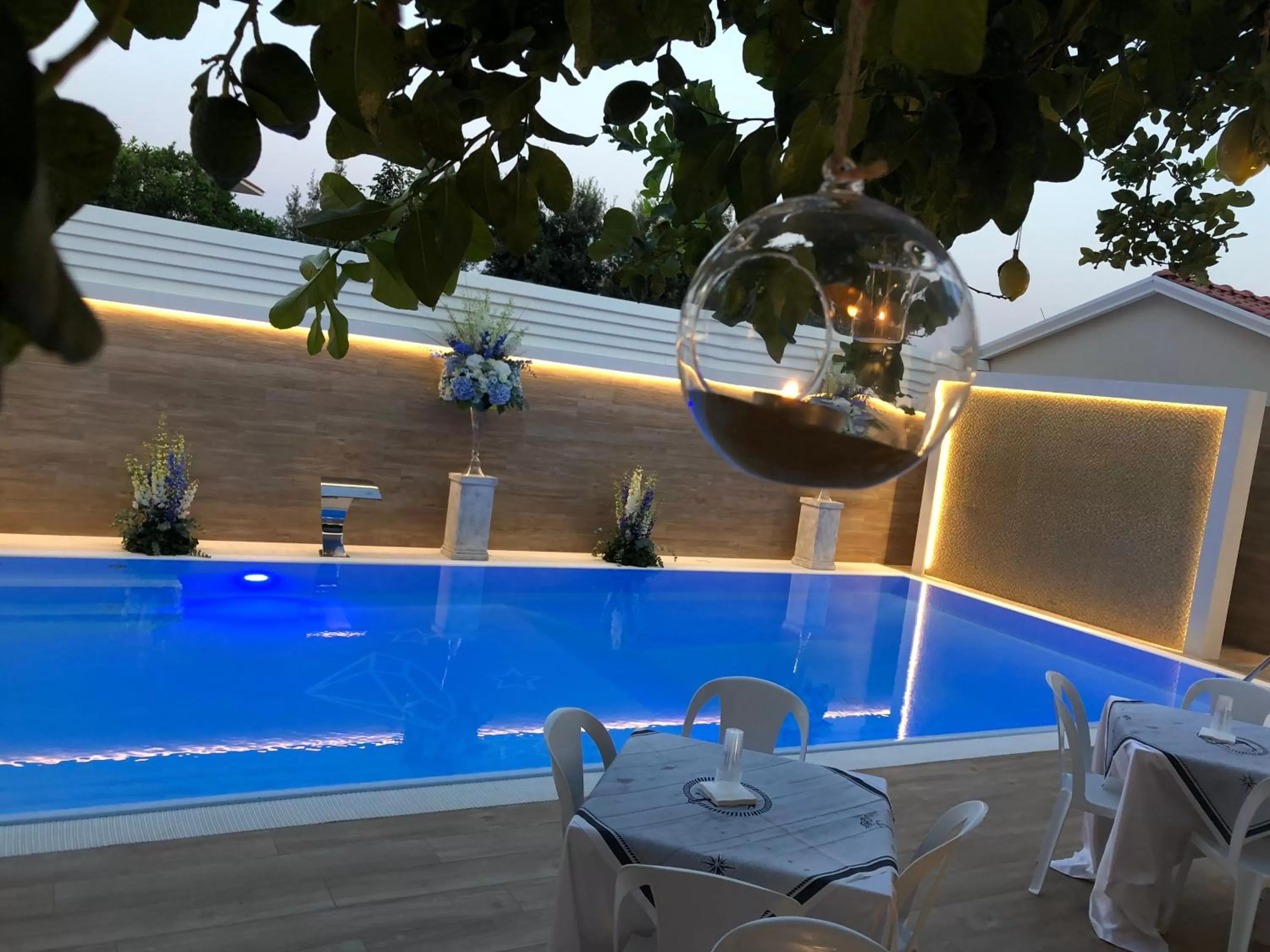 Swimming pool in Hotel Smeraldo