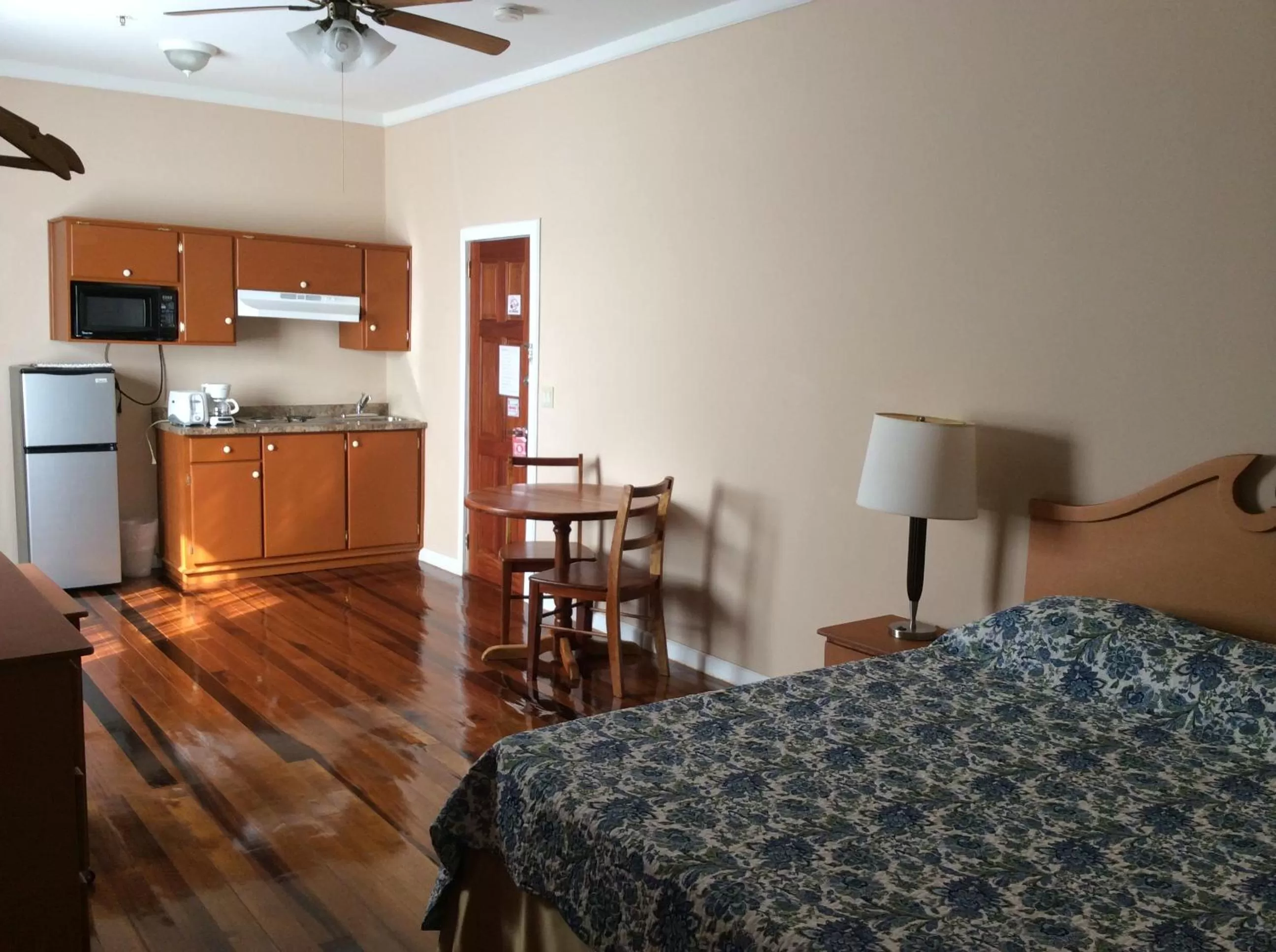 TV and multimedia in The Durban Hotel Guyana INC.