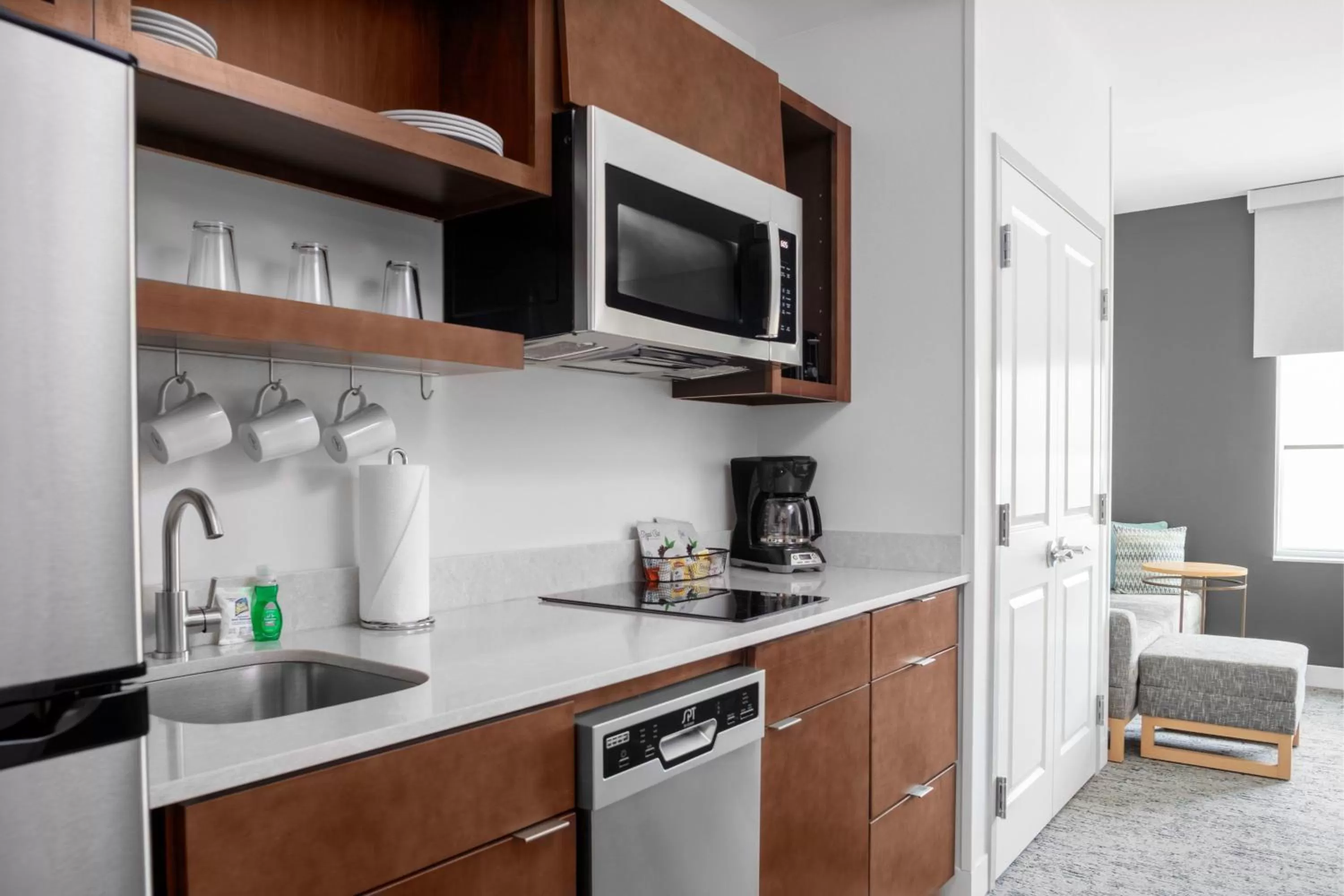 Kitchen or kitchenette in TownePlace Suites by Marriott Tampa Clearwater