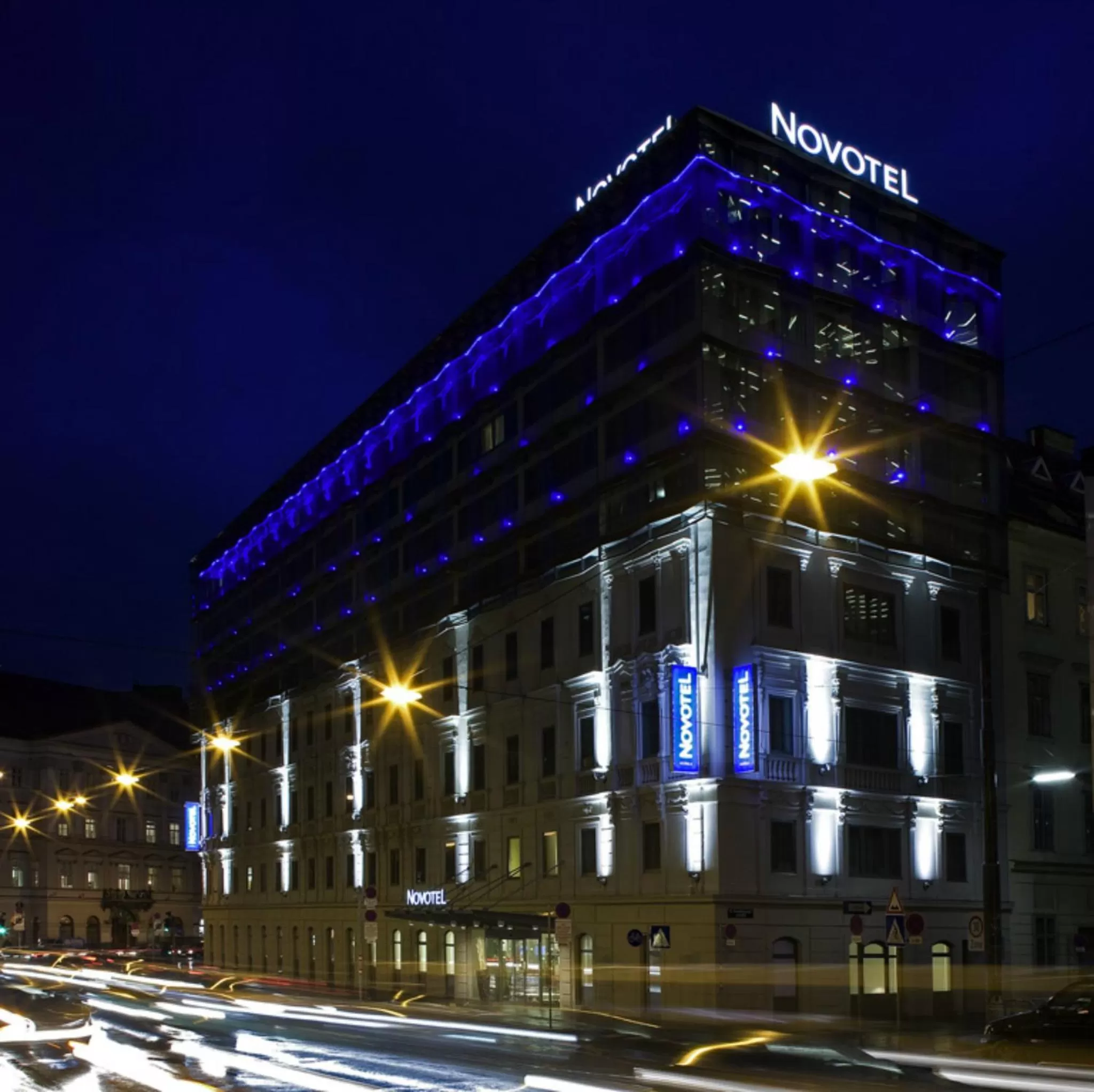 Facade/entrance in Novotel Wien City