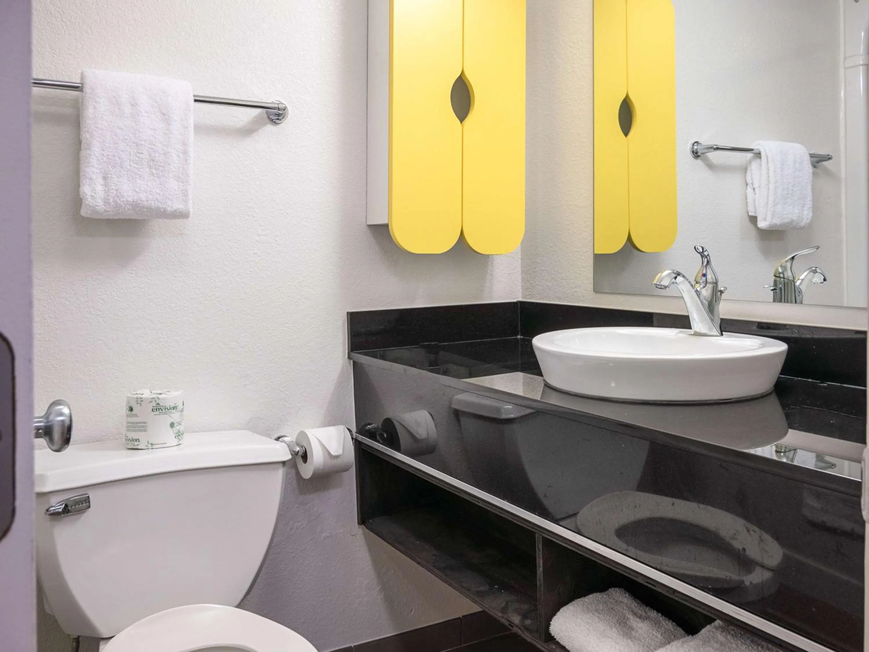 Toilet in Studio 6-Miamisburg, OH - Dayton