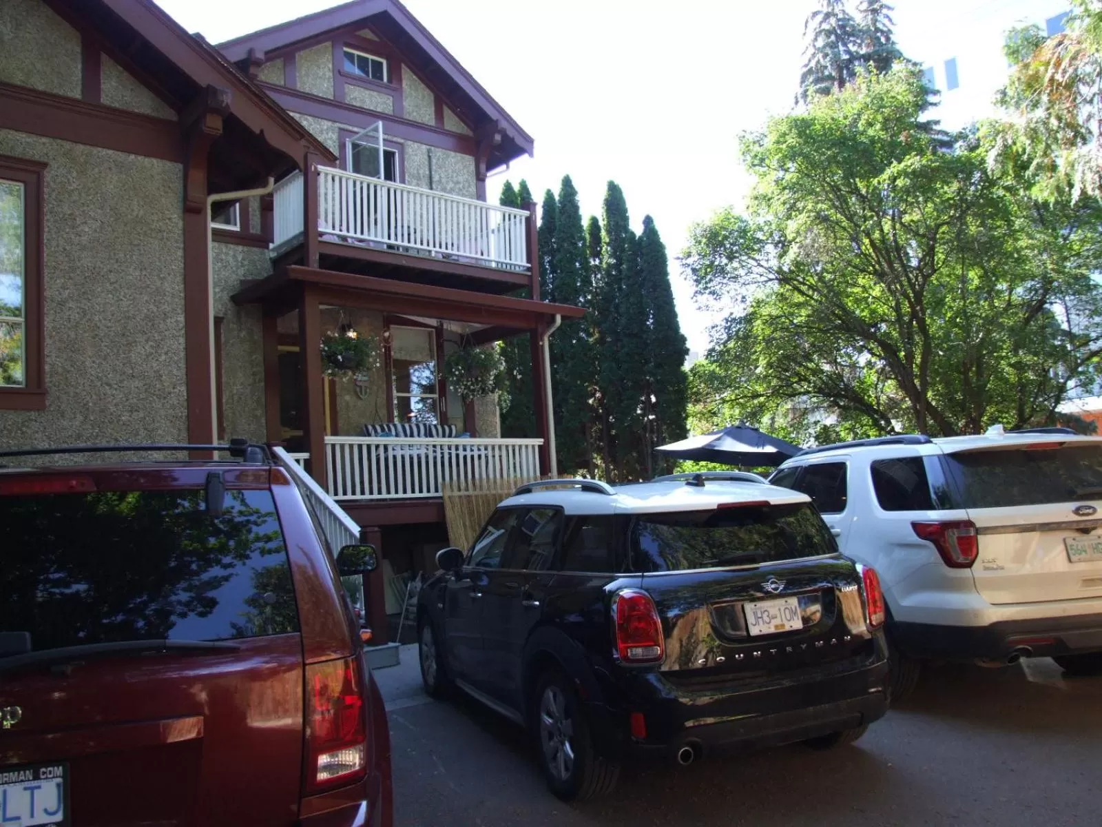 Facade/entrance, Property Building in Stirling House