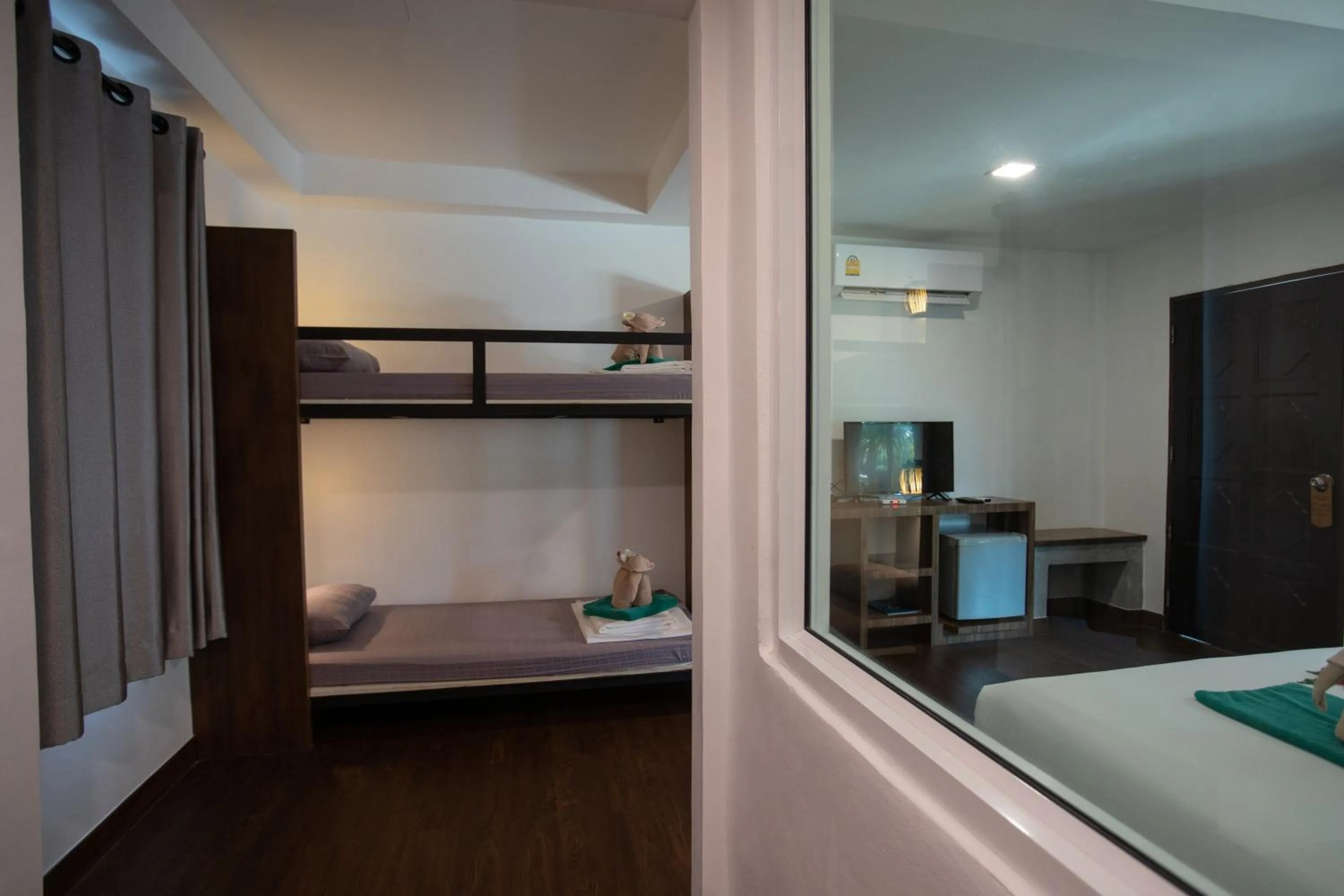 Bed in Southern Lanta Resort