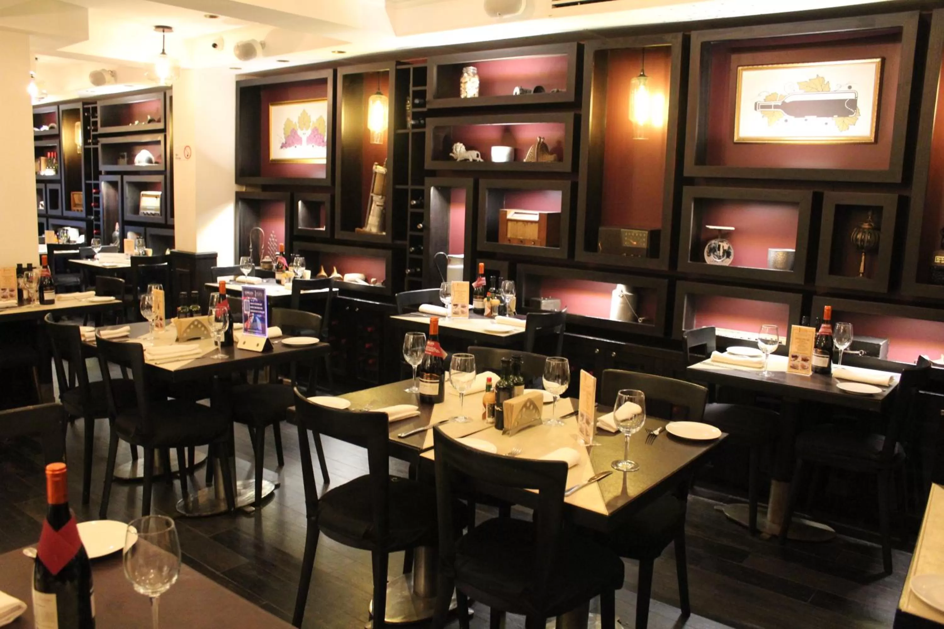 Restaurant/places to eat in Hotel Sommelier Boutique