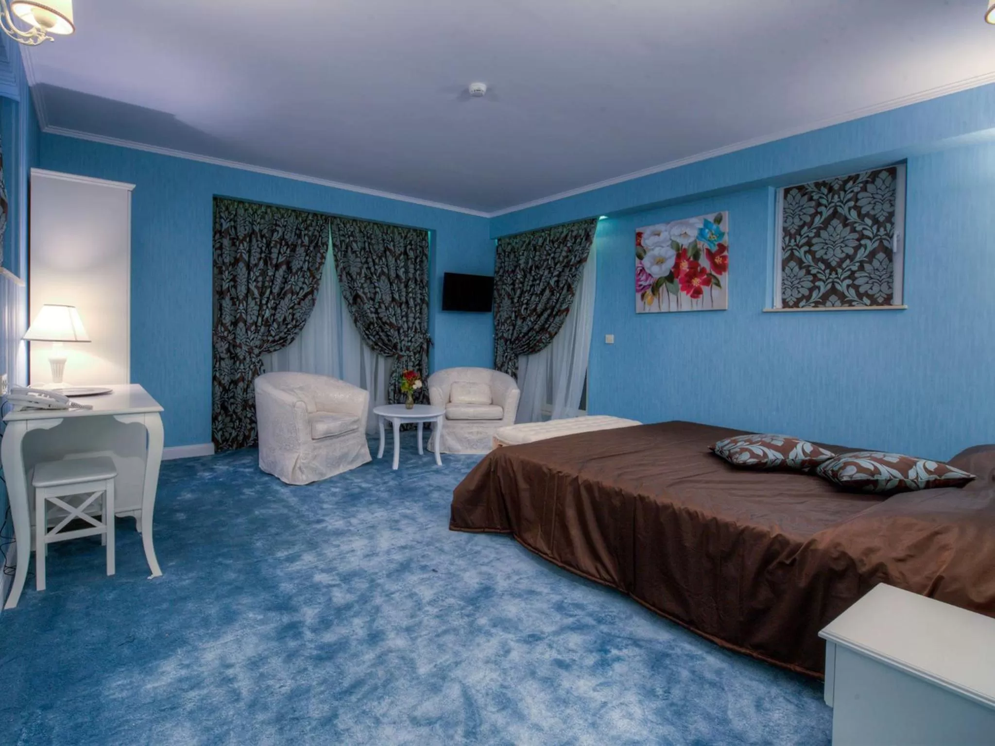 Bed in Family Hotel Agoncev