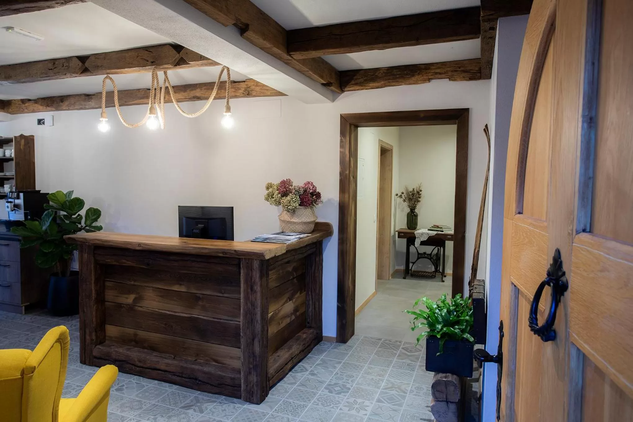 Lobby or reception in House Troha - Rooms & Apartments