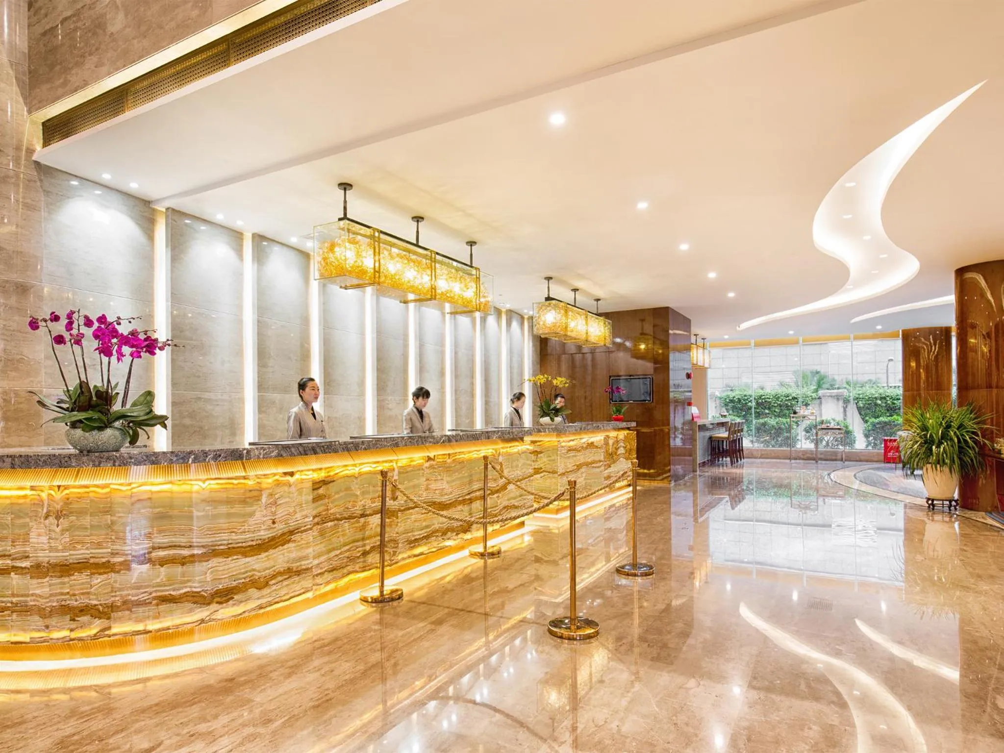 Lobby or reception in Wan Yue Grand Skylight Hotel