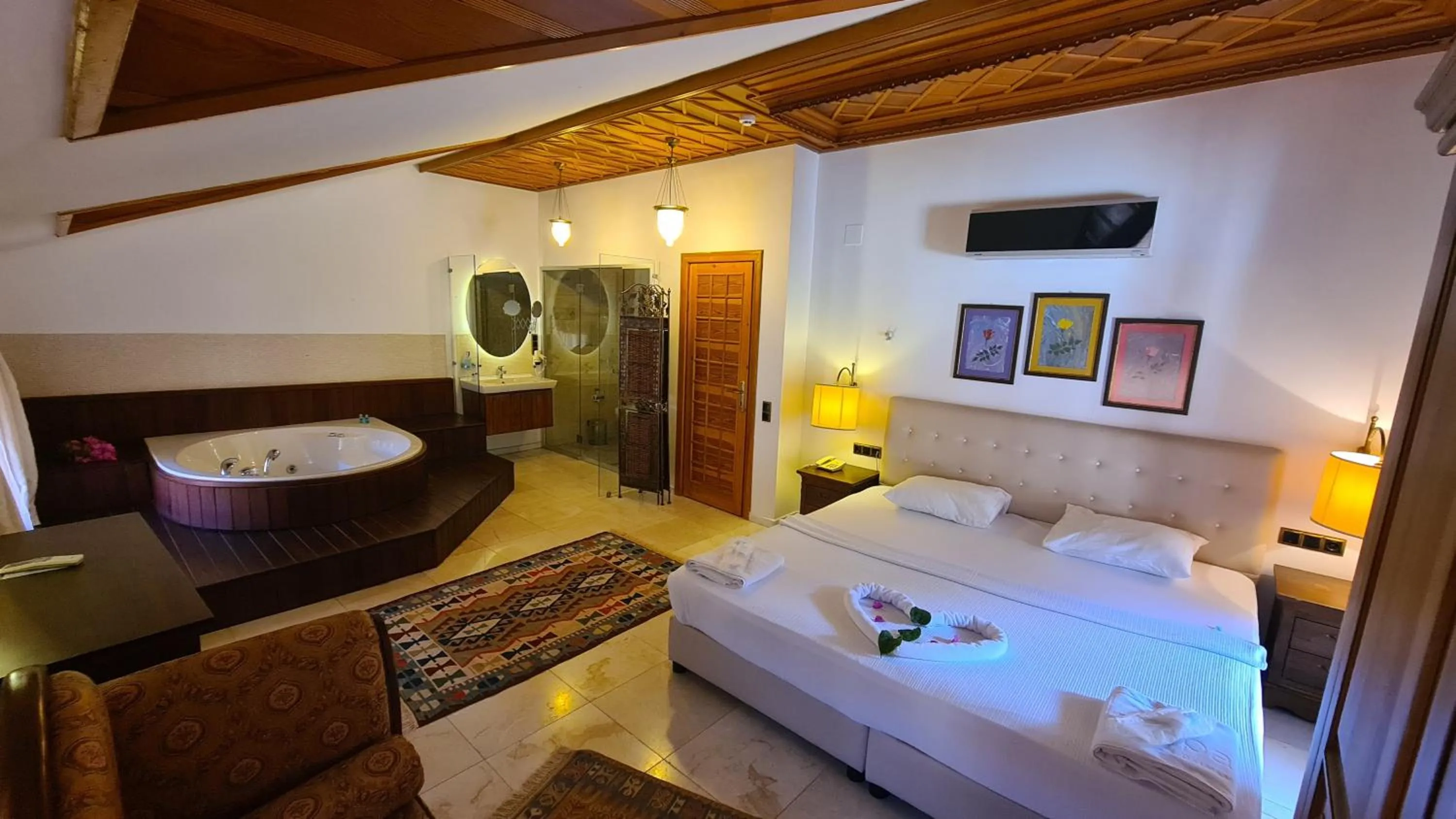 Hot Tub in Bc Spa Hotel