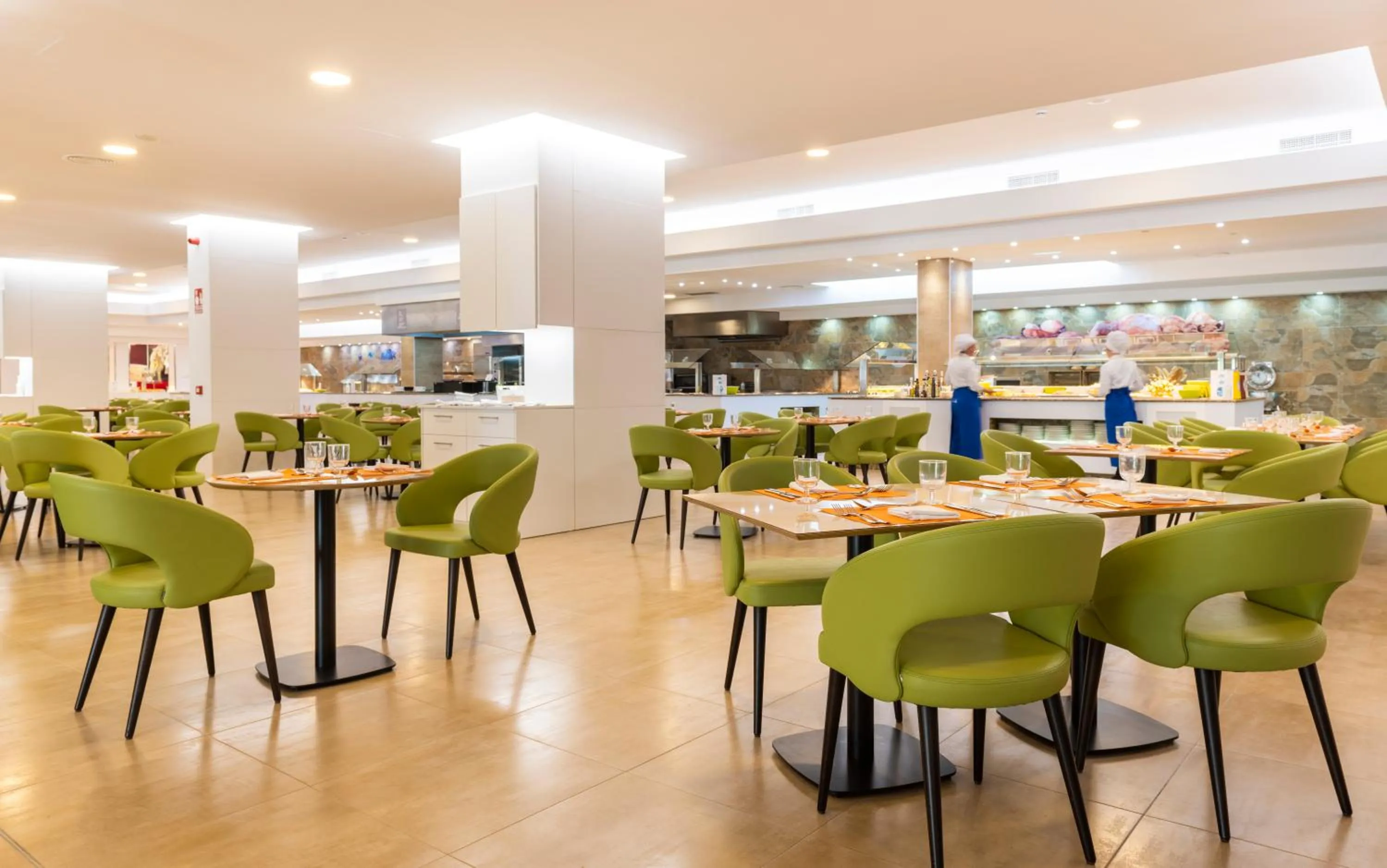 Restaurant/places to eat in Hotel Condesa