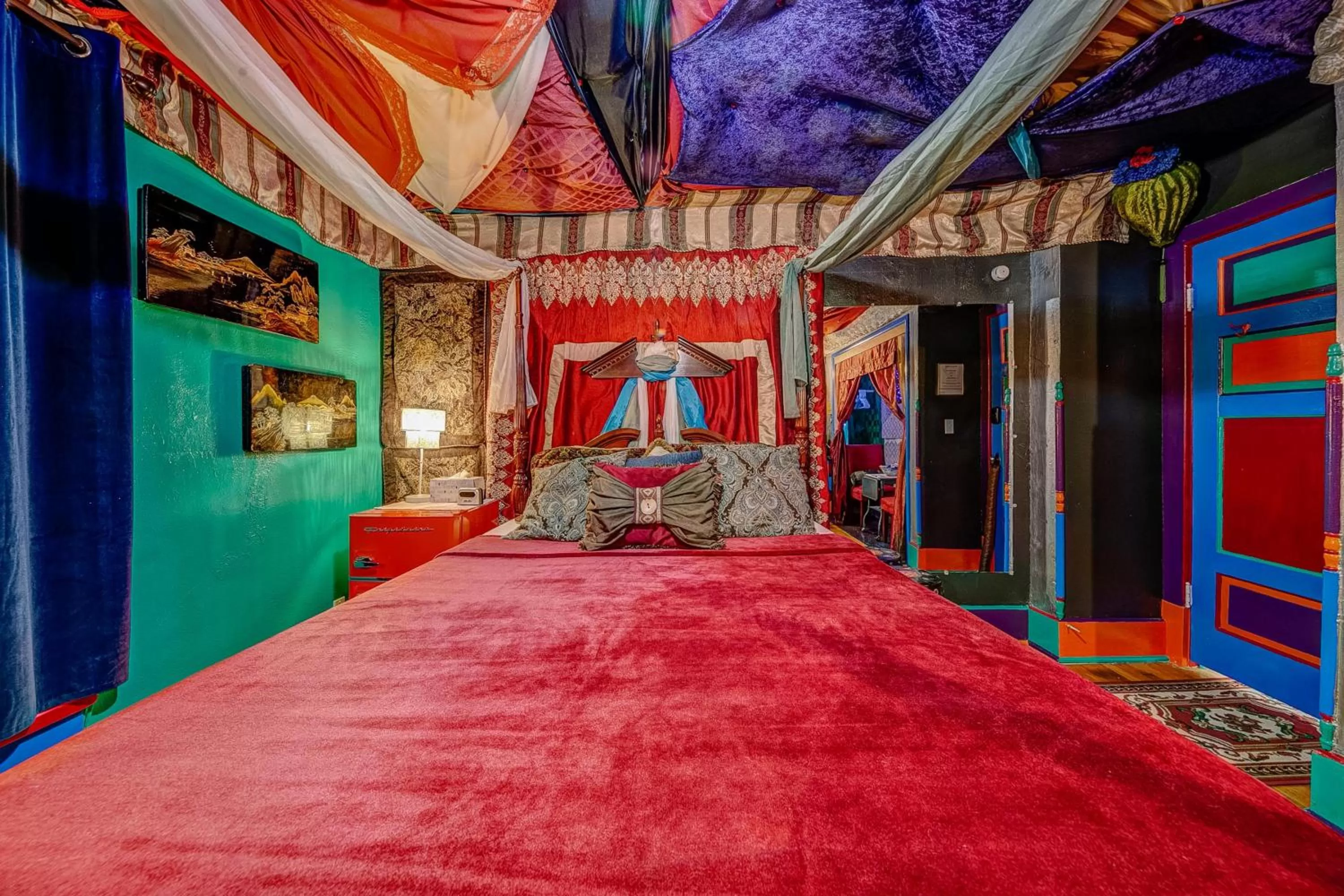 Bed in The Oasis on Eisenhower