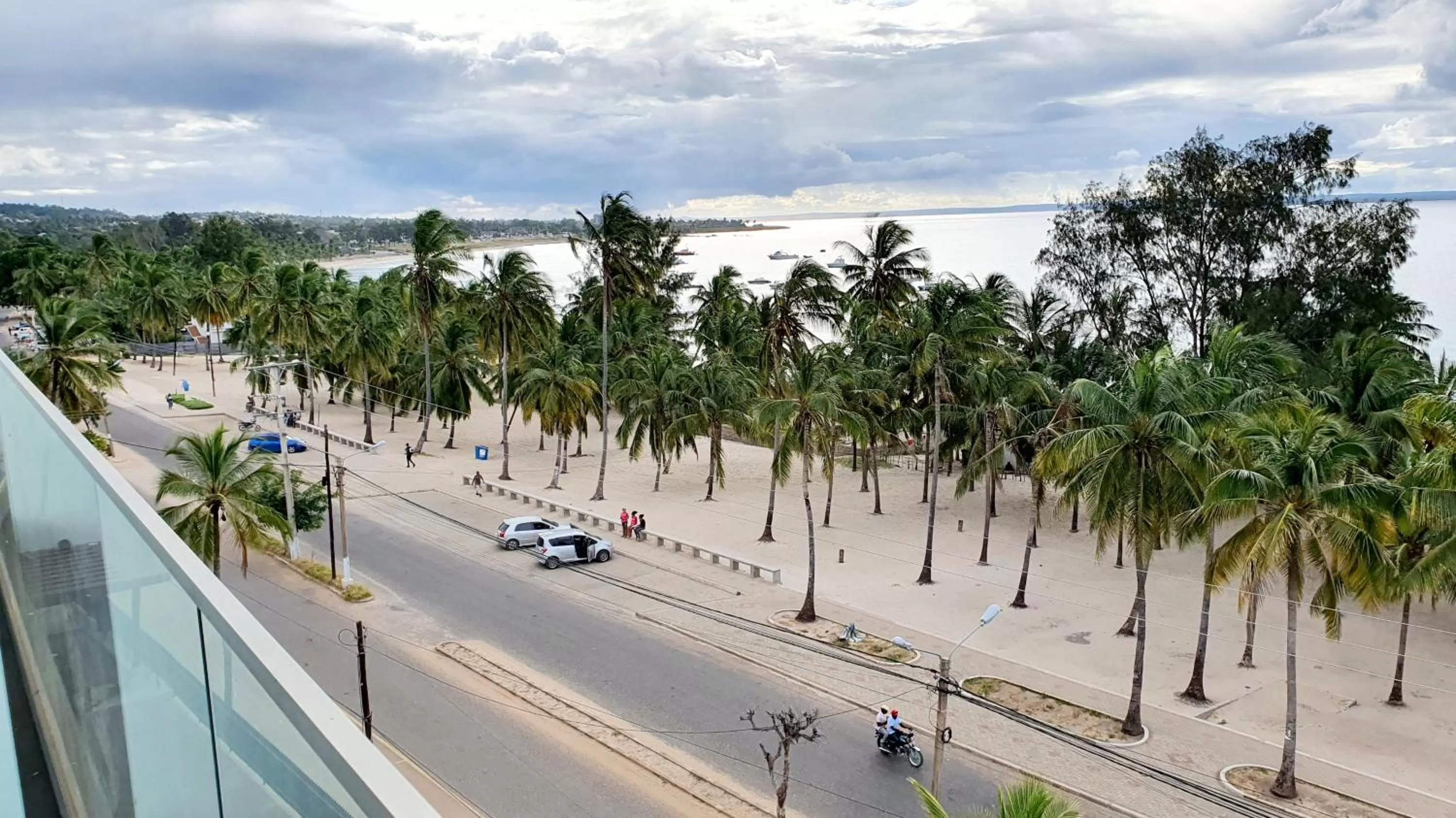 Beach in Pemba Express Hotel