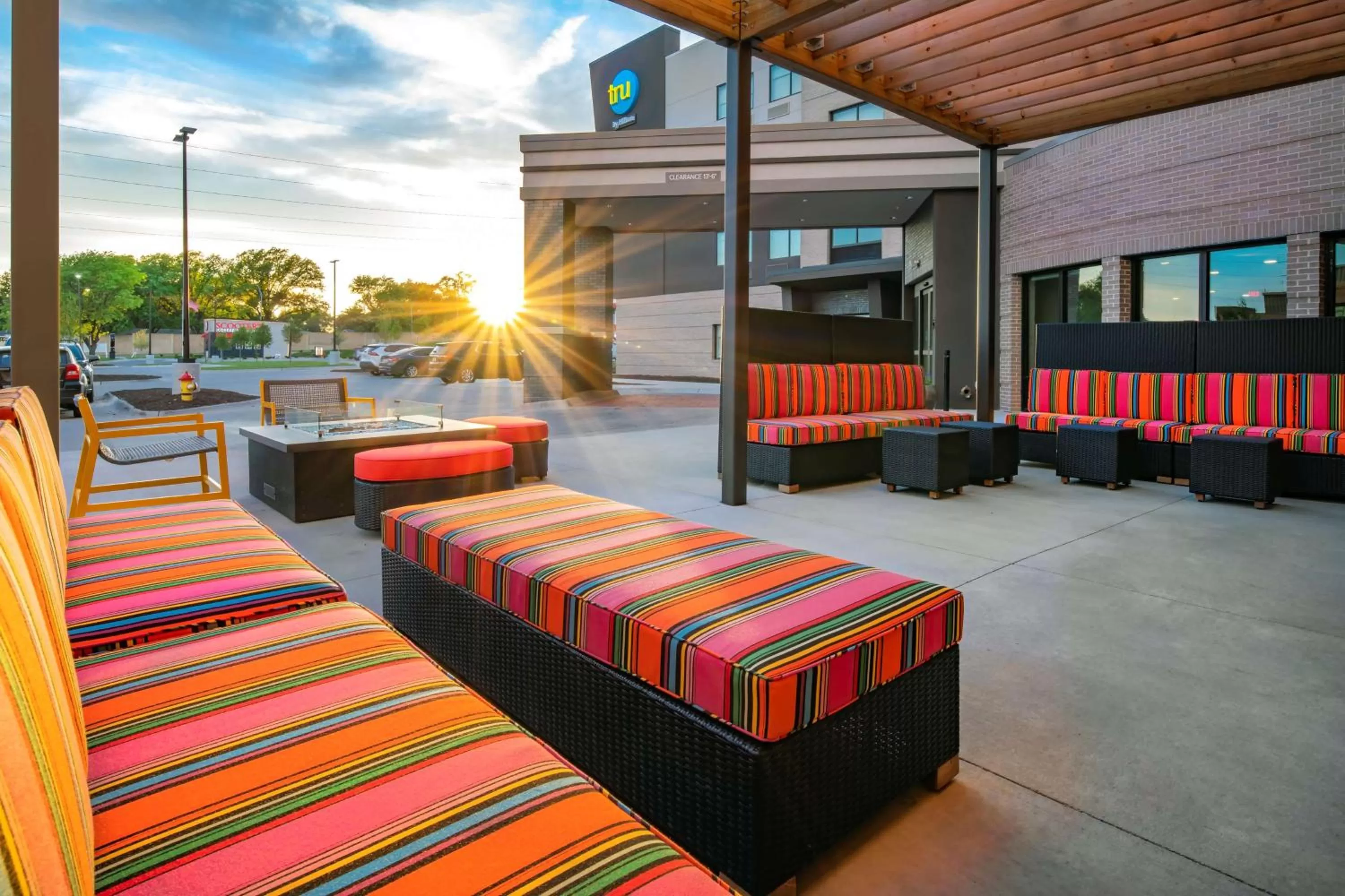 Property building in Home2 Suites by Hilton Omaha I-80 at 72nd Street, NE