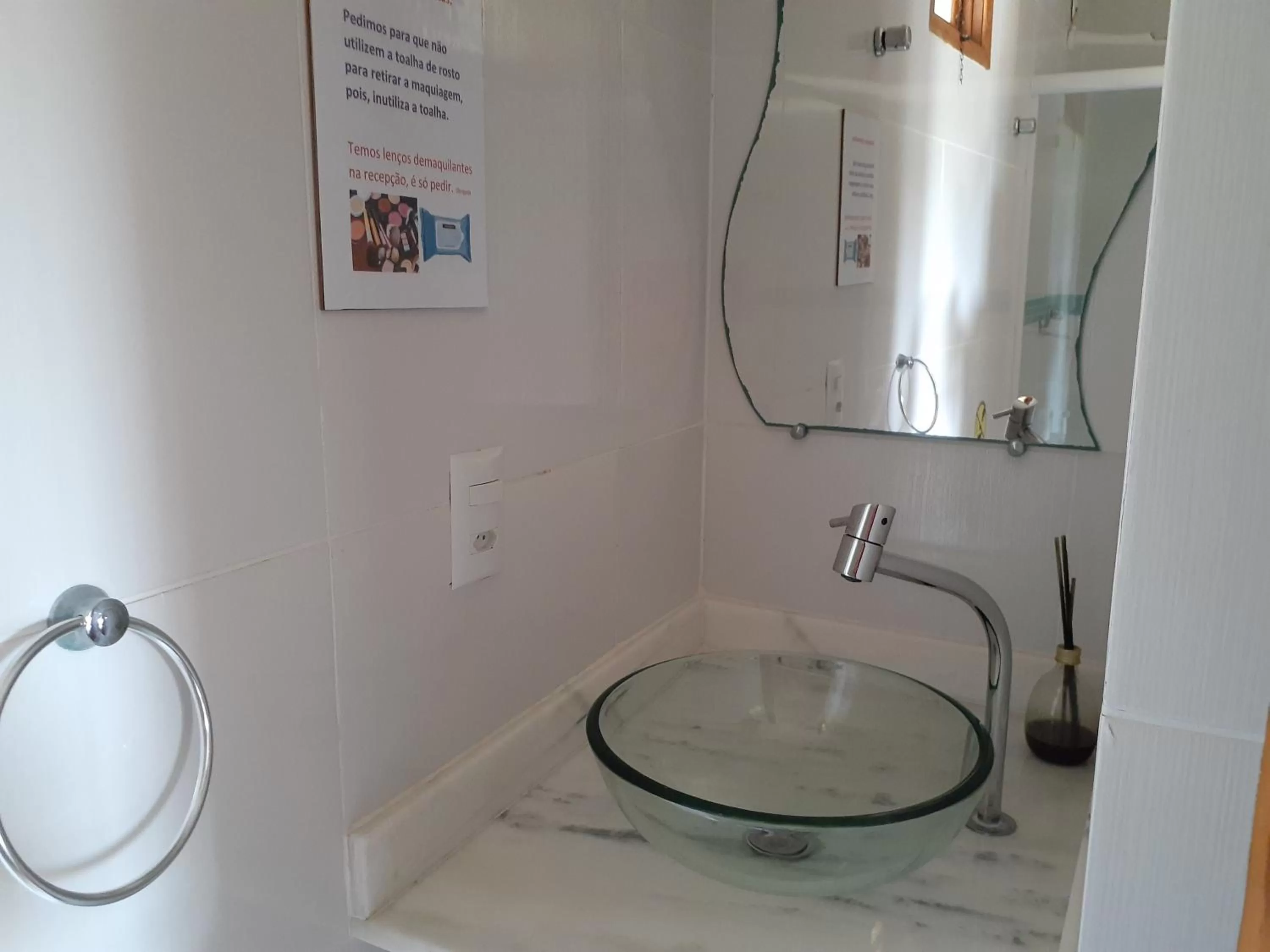 Pousada R.N.C. Nosso Paraíso