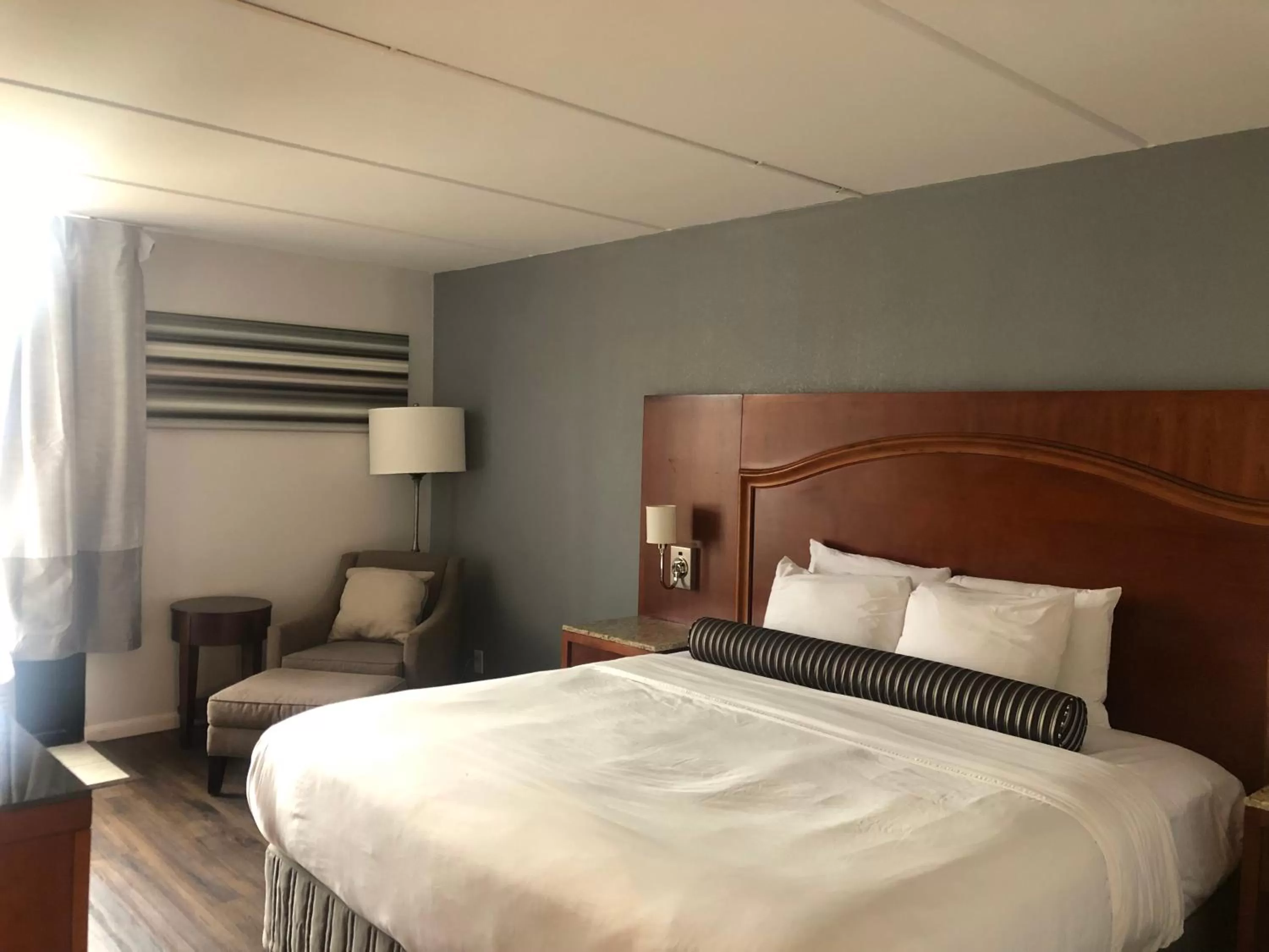 Bed in The Grand Hotel Spindletop