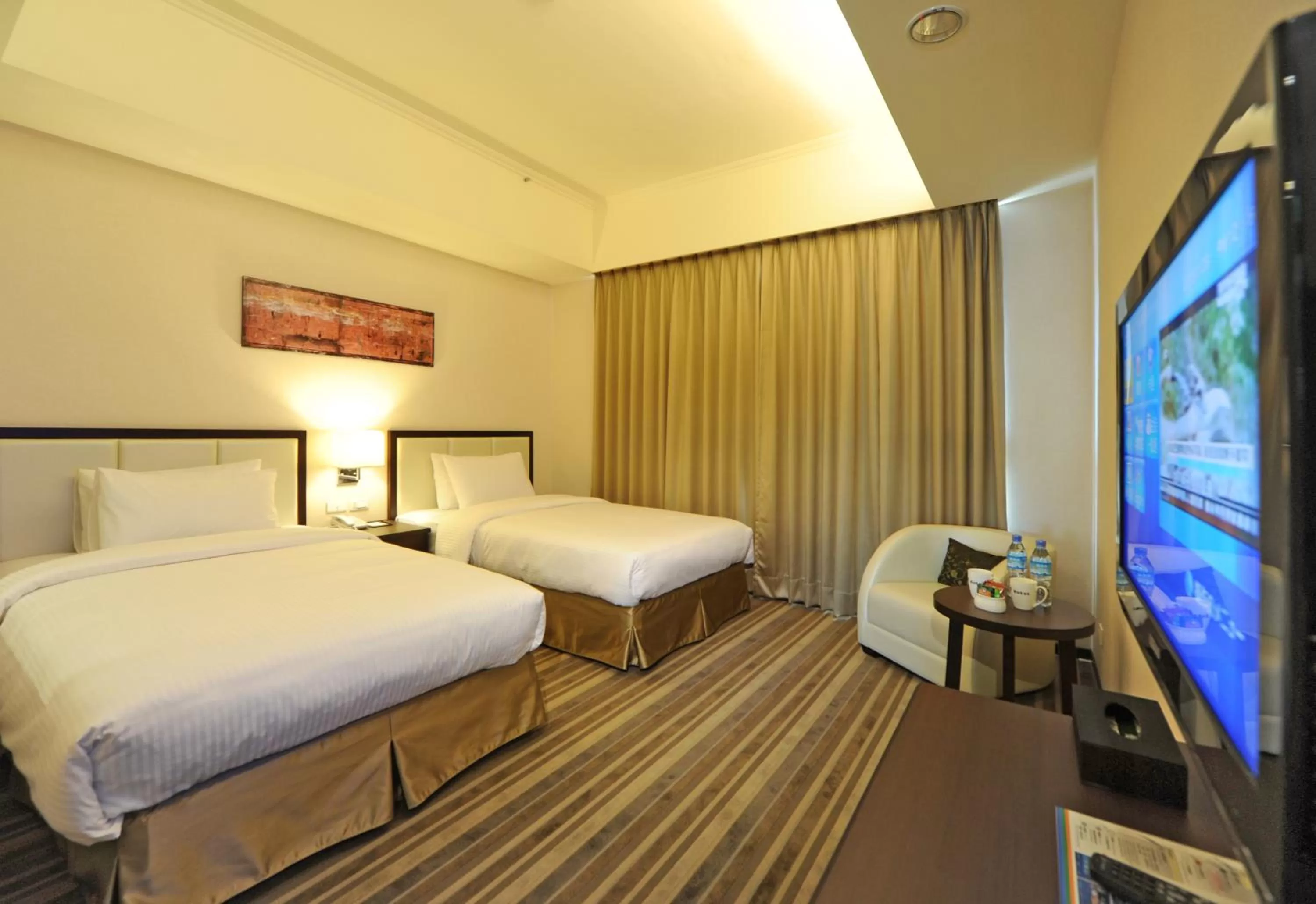 Photo of the whole room, Bed in F Hotel - Hualien - Pet-friendly