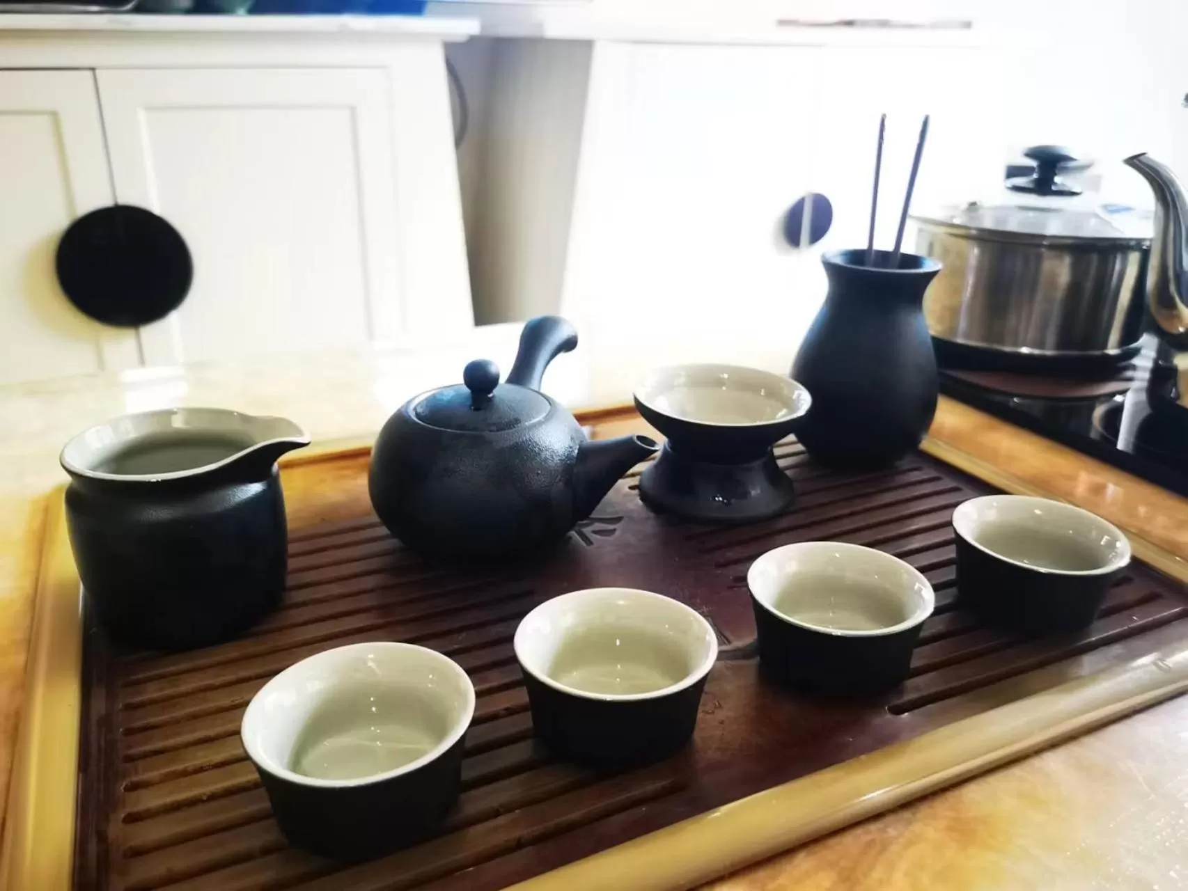 Coffee/tea facilities in Paco Hotel Tianhe Coach Terminal Metro Satation Guangzhou-Free Shuttle Bus for Canton Fair