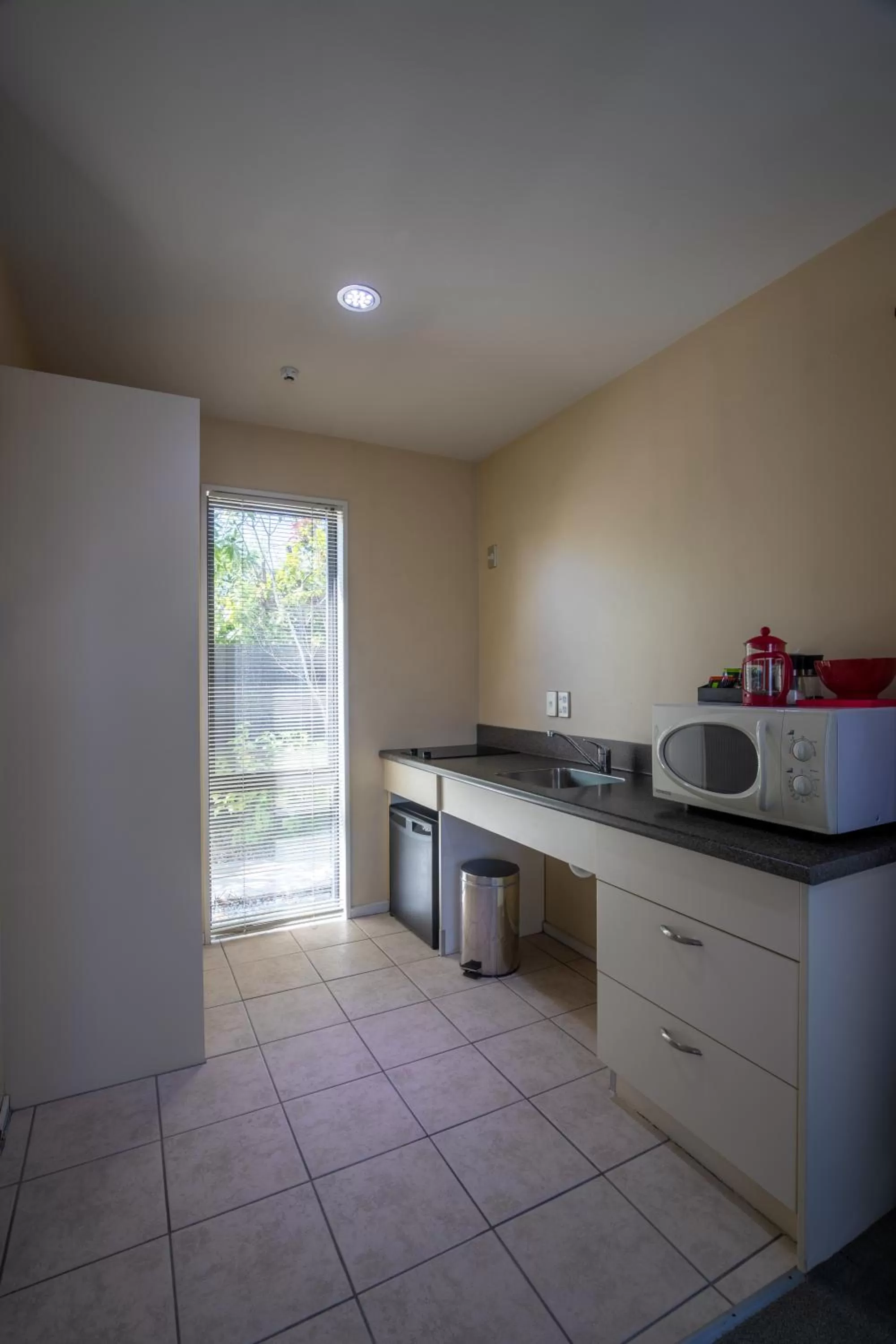 Kitchen or kitchenette in Abbella Lodge Motel