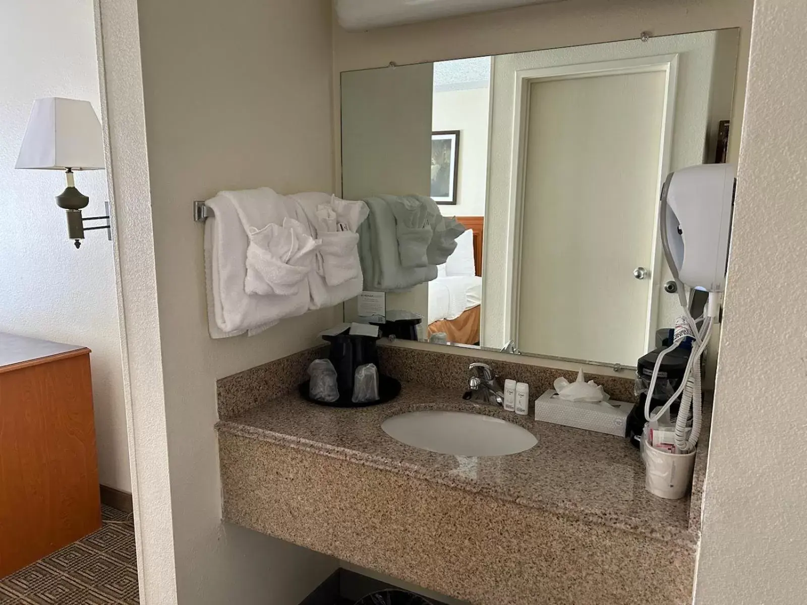 Deluxe Double Room with Two Double Beds in La Quinta by Wyndham Orlando South Deluxe Double Room with Two Double Beds in La Quinta by Wyndham Orlando South