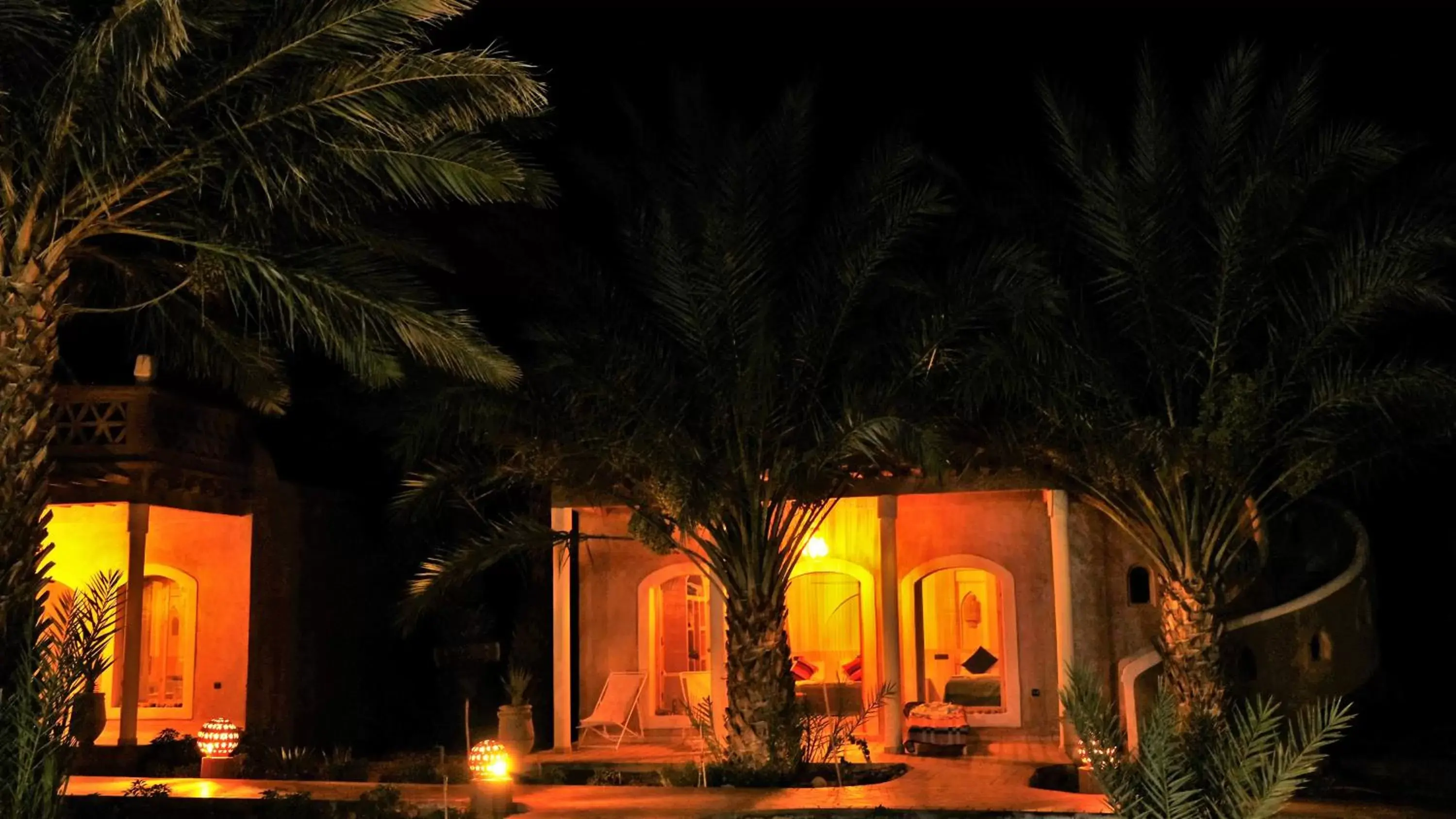 Oasis Tilogui - Luxury hotel in Zagora Oasis Tilogui - Luxury hotel in Zagora