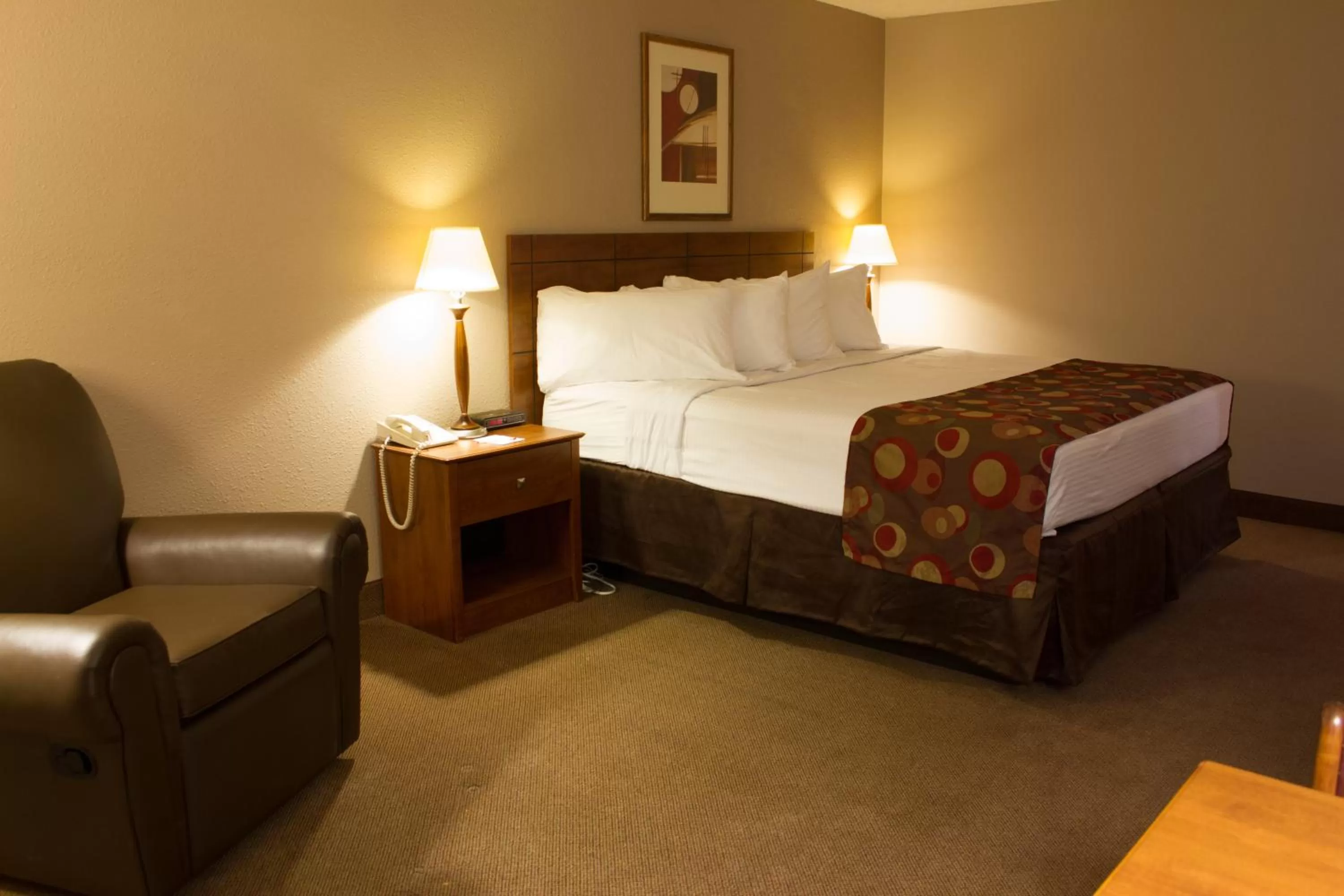 Photo of the whole room, Bed in Ramada by Wyndham Bismarck