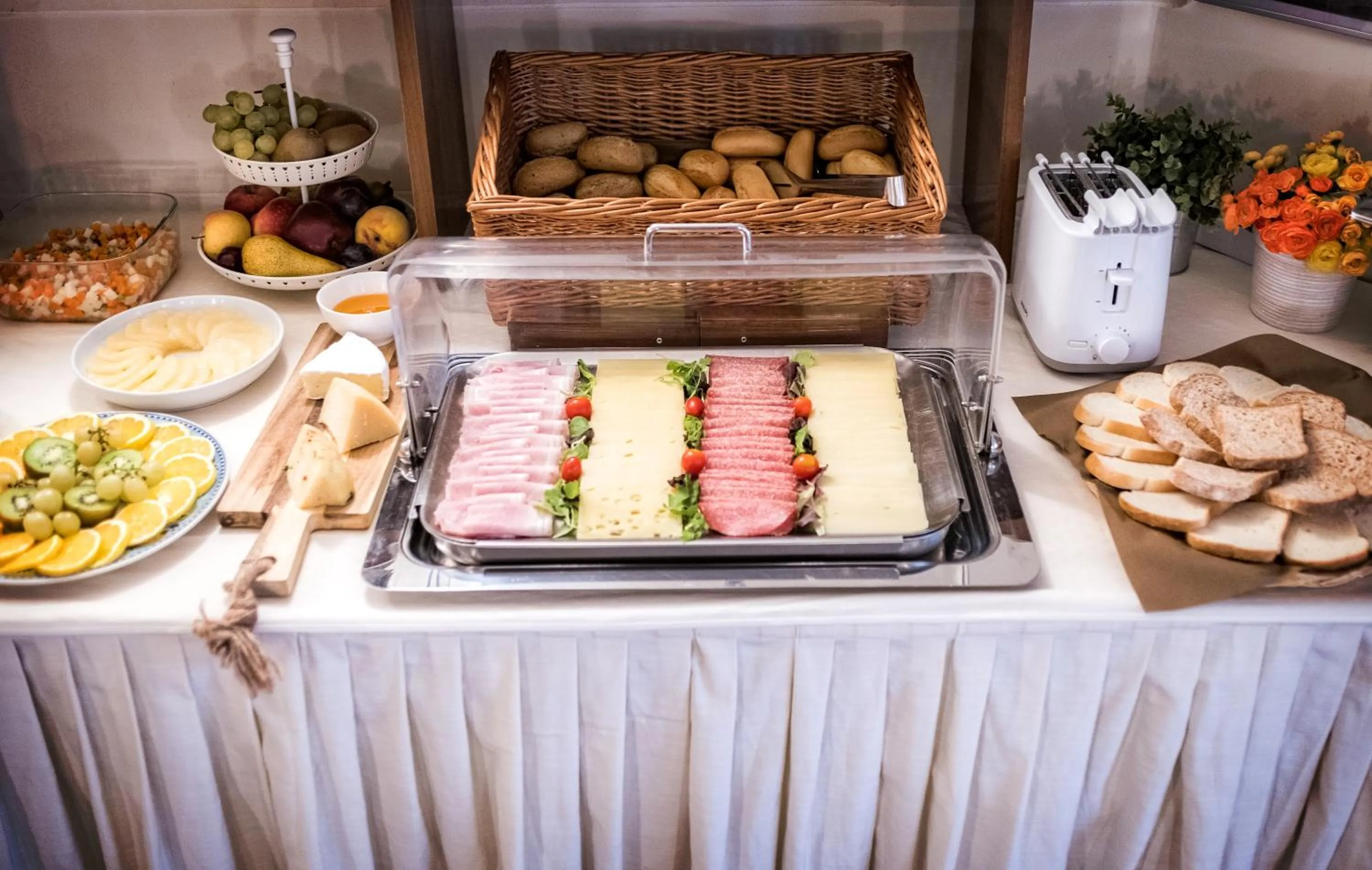 Restaurant/places to eat in Grand Hotel Italia