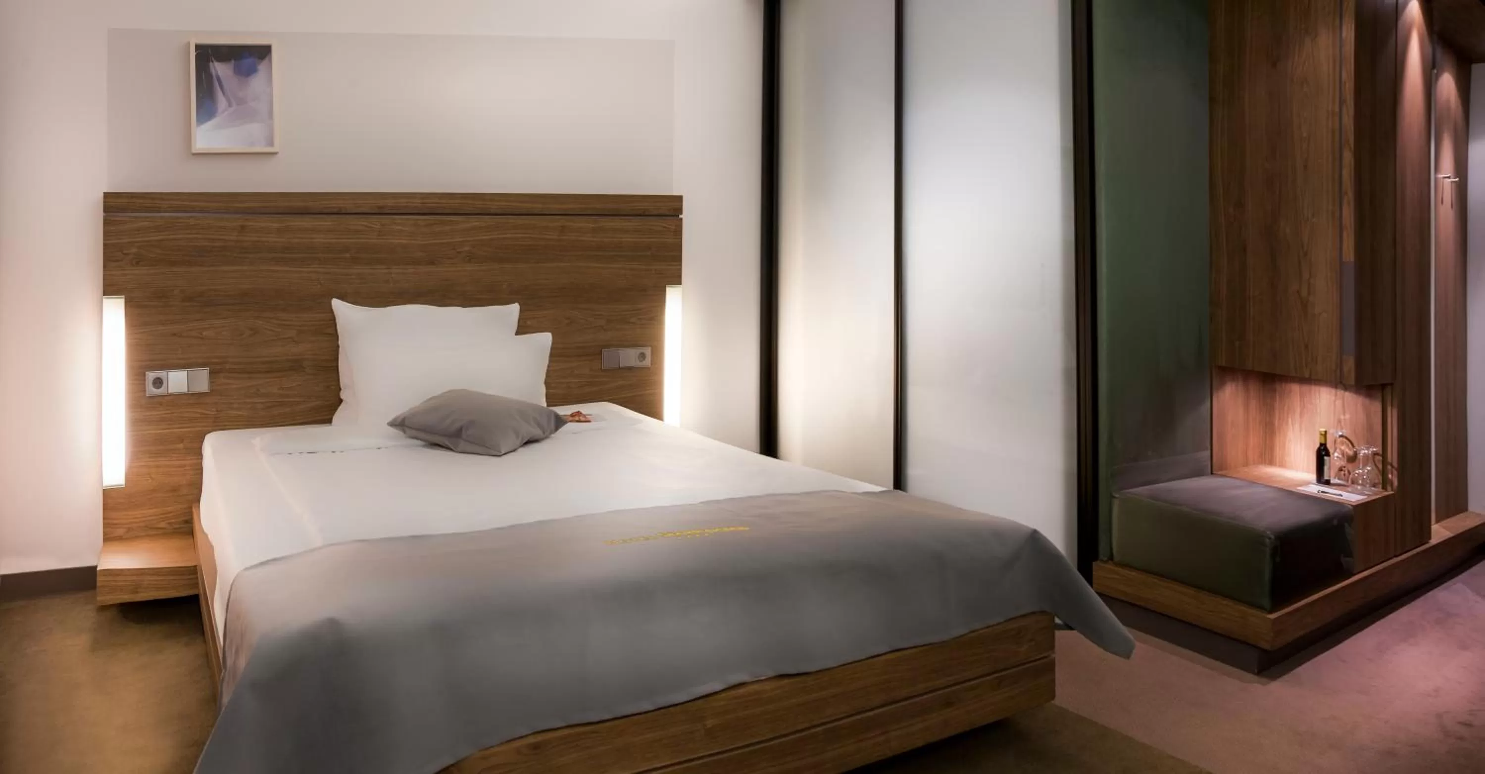 Photo of the whole room, Bed in Hotel Stadtpalais