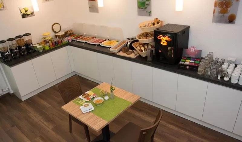 Breakfast, Restaurant/Places to Eat in B&B Kukione