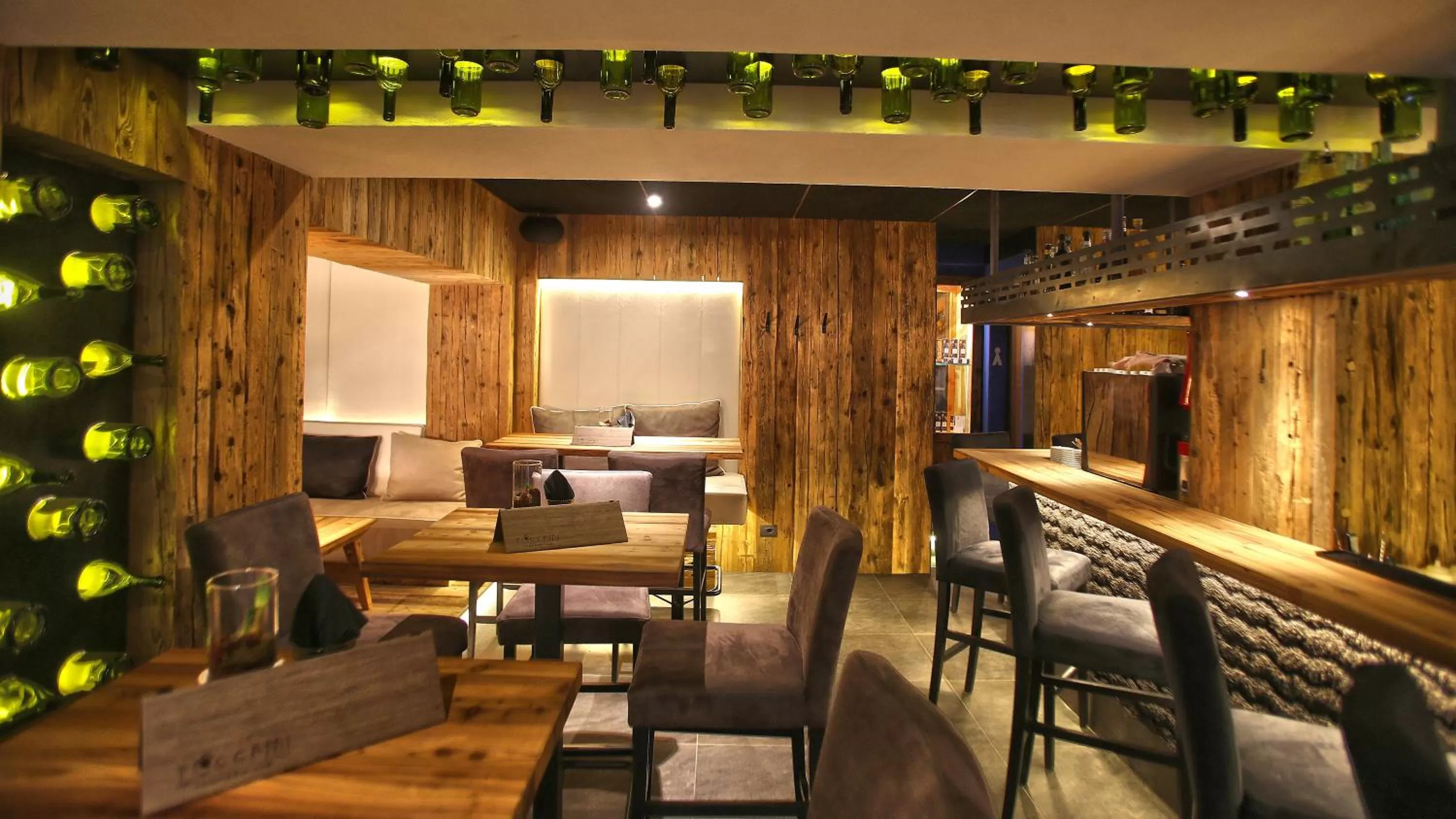 Lounge or bar in Hotel Marmolada