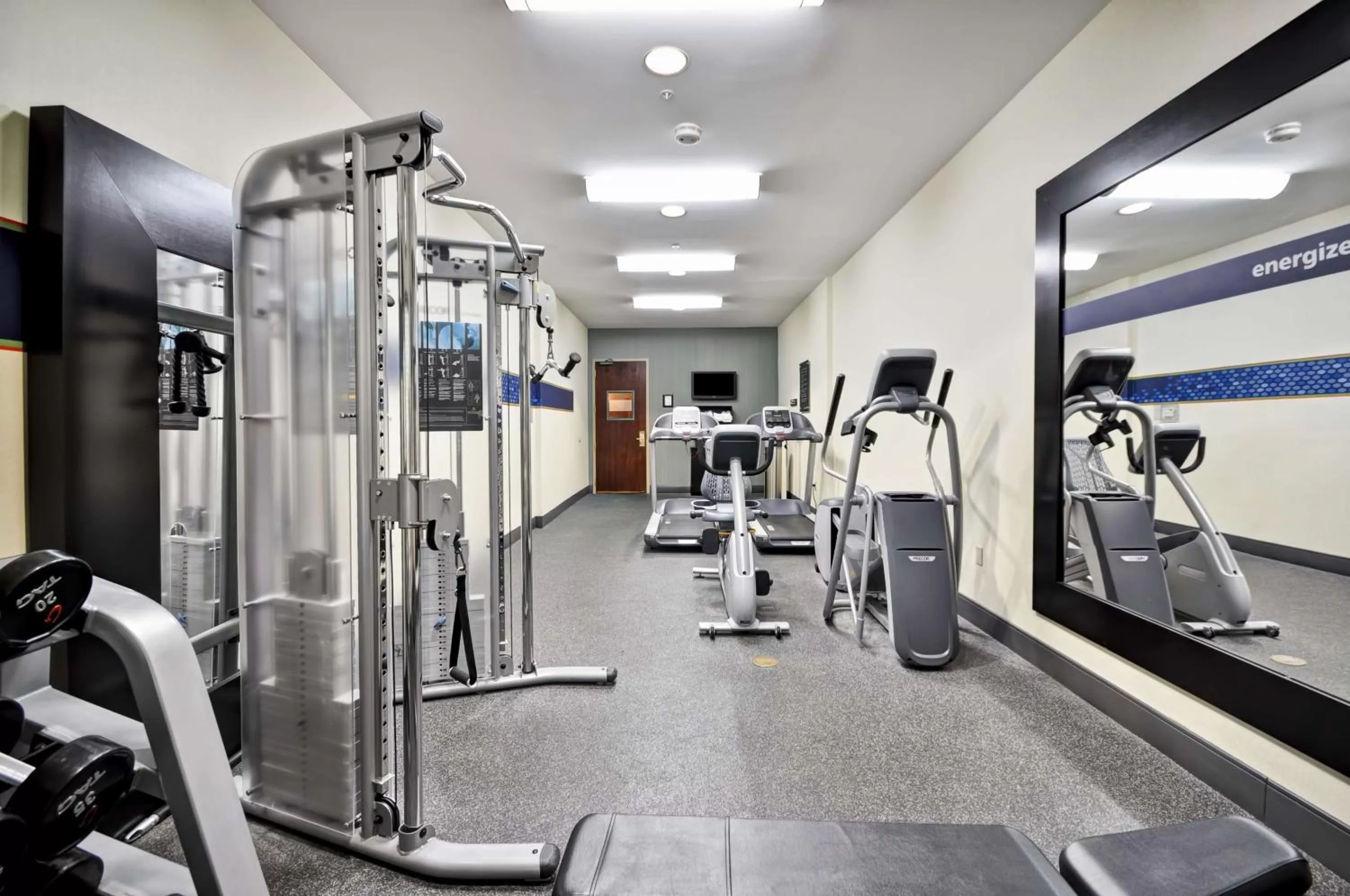 Fitness centre/facilities in Hampton Inn Palm Beach Gardens