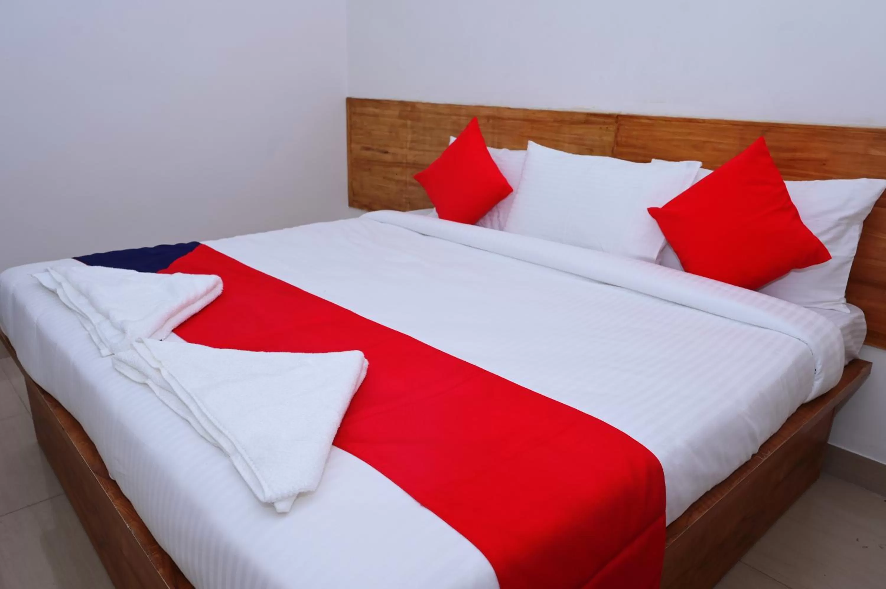 Bed in Hotel Stay Shine