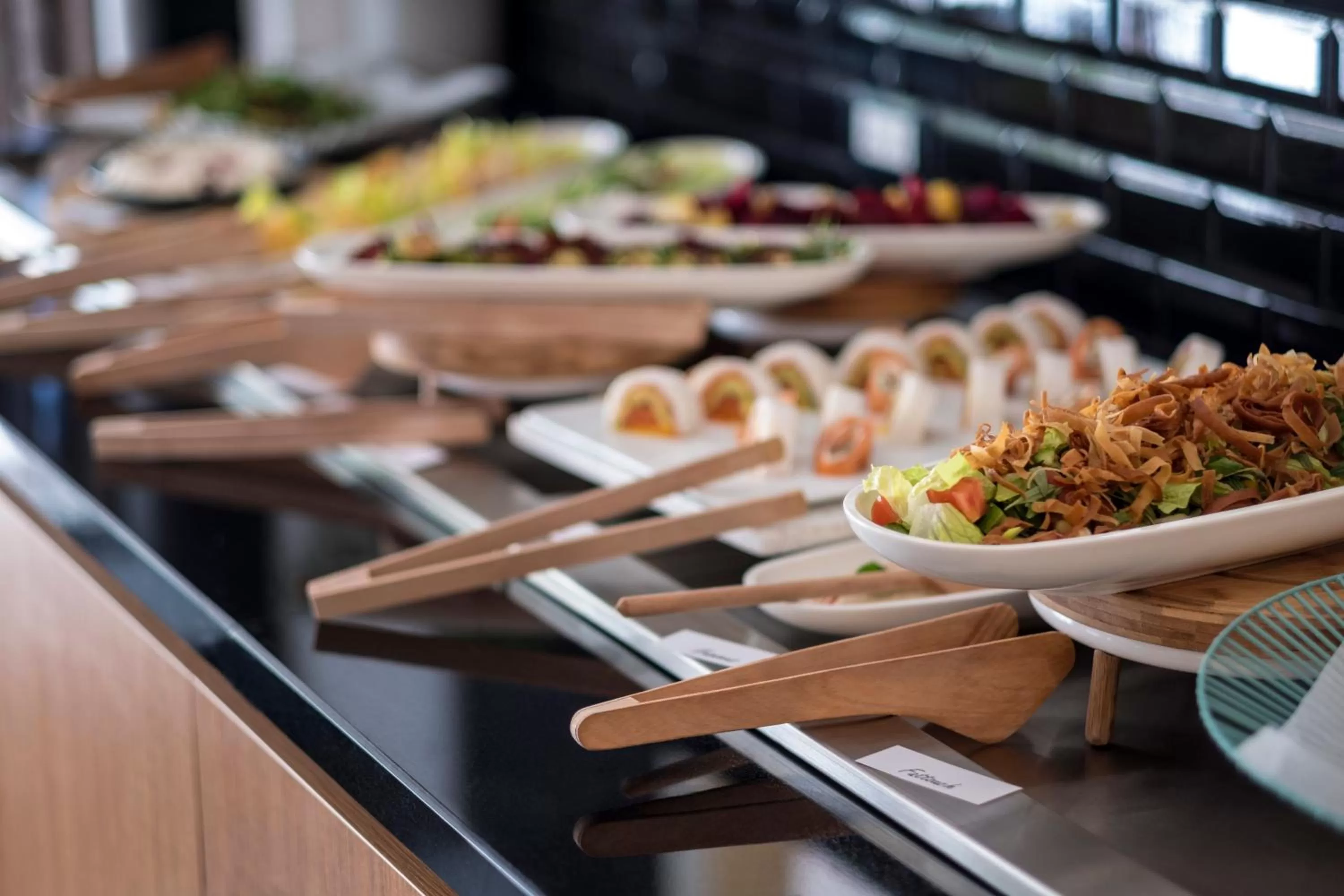 Restaurant/places to eat in Radisson Blu Hotel, Beirut Verdun