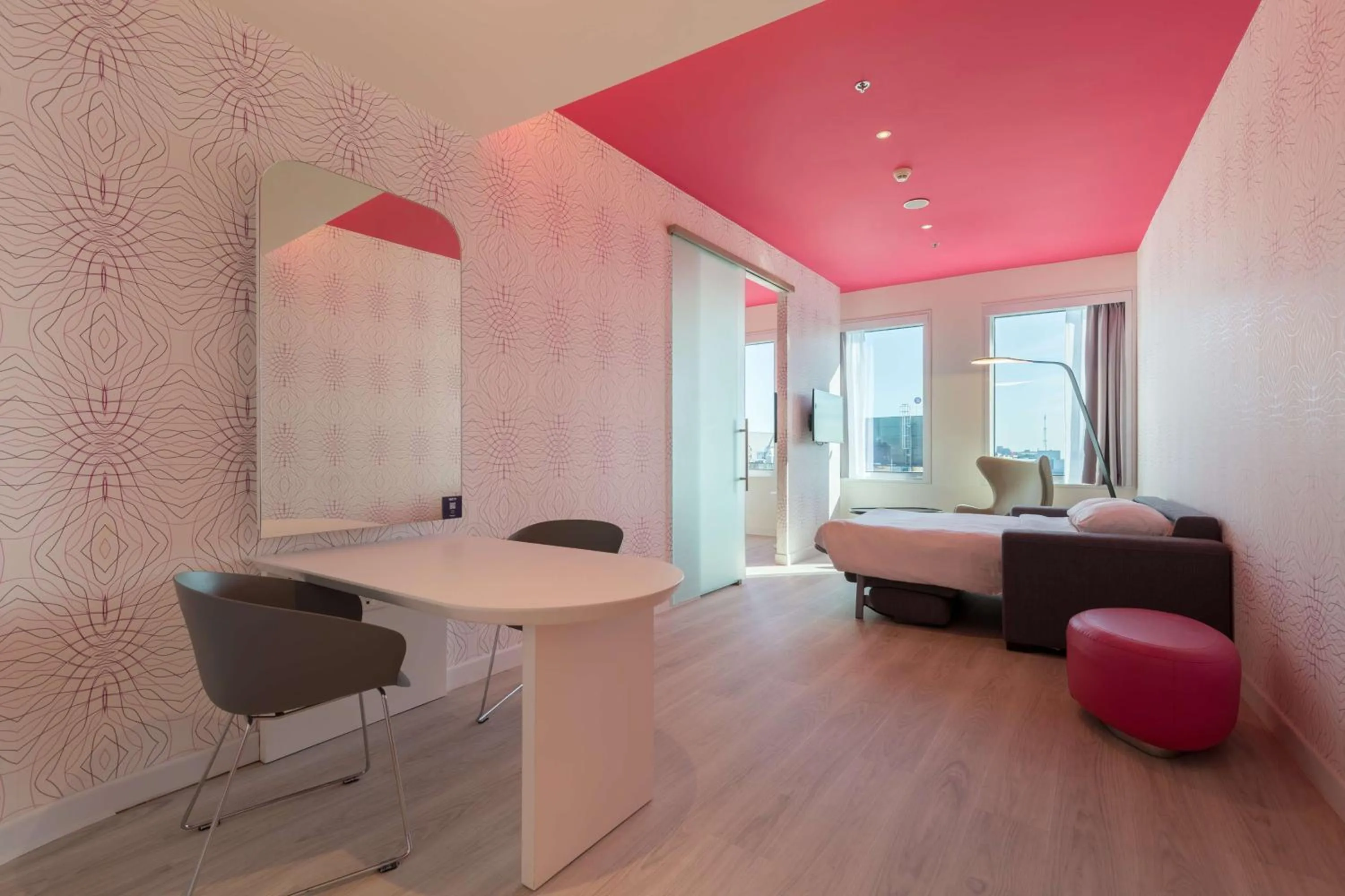 Photo of the whole room in Park Inn by Radisson Amsterdam City West