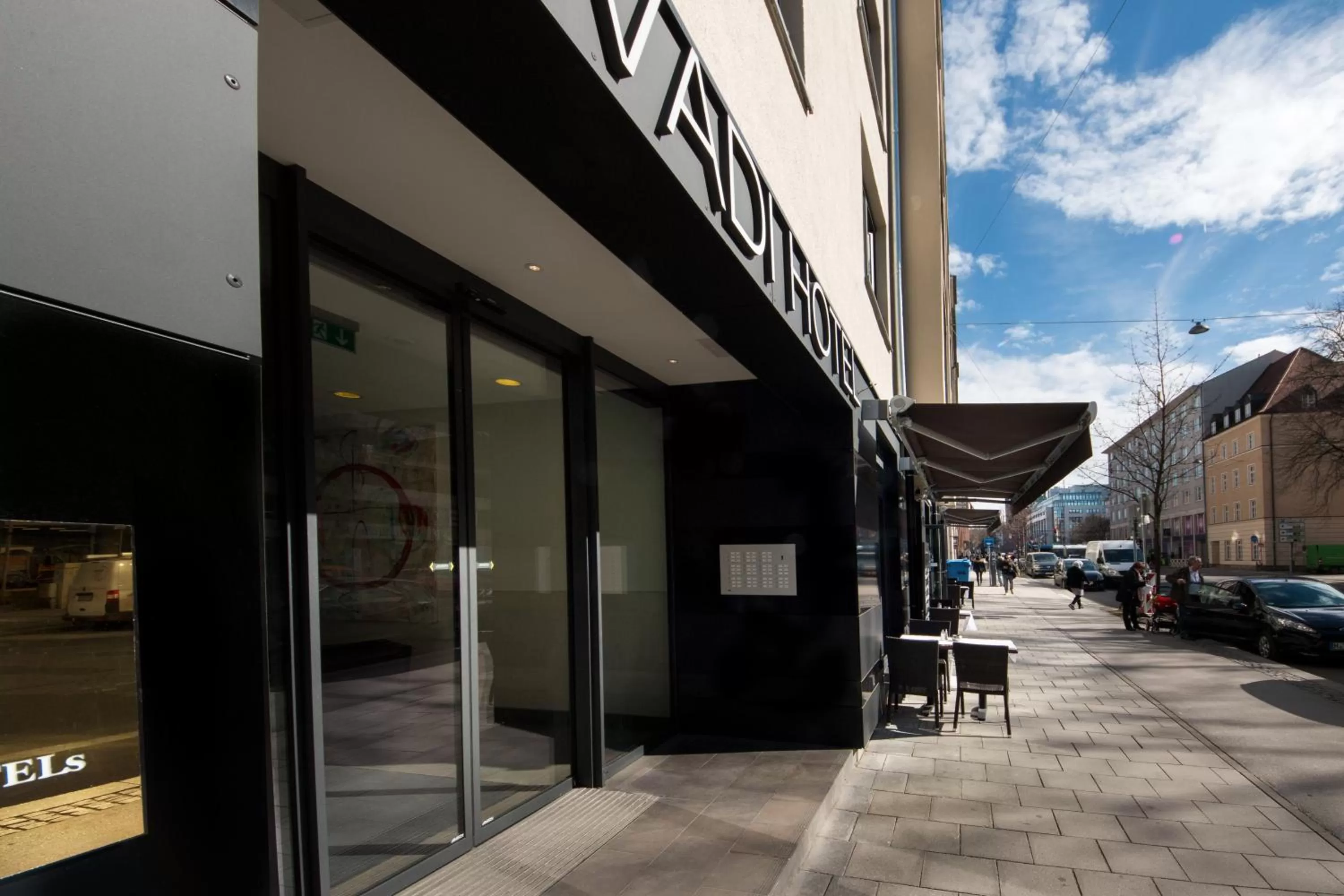 Facade/entrance in Downtown Vi Vadi Hotel