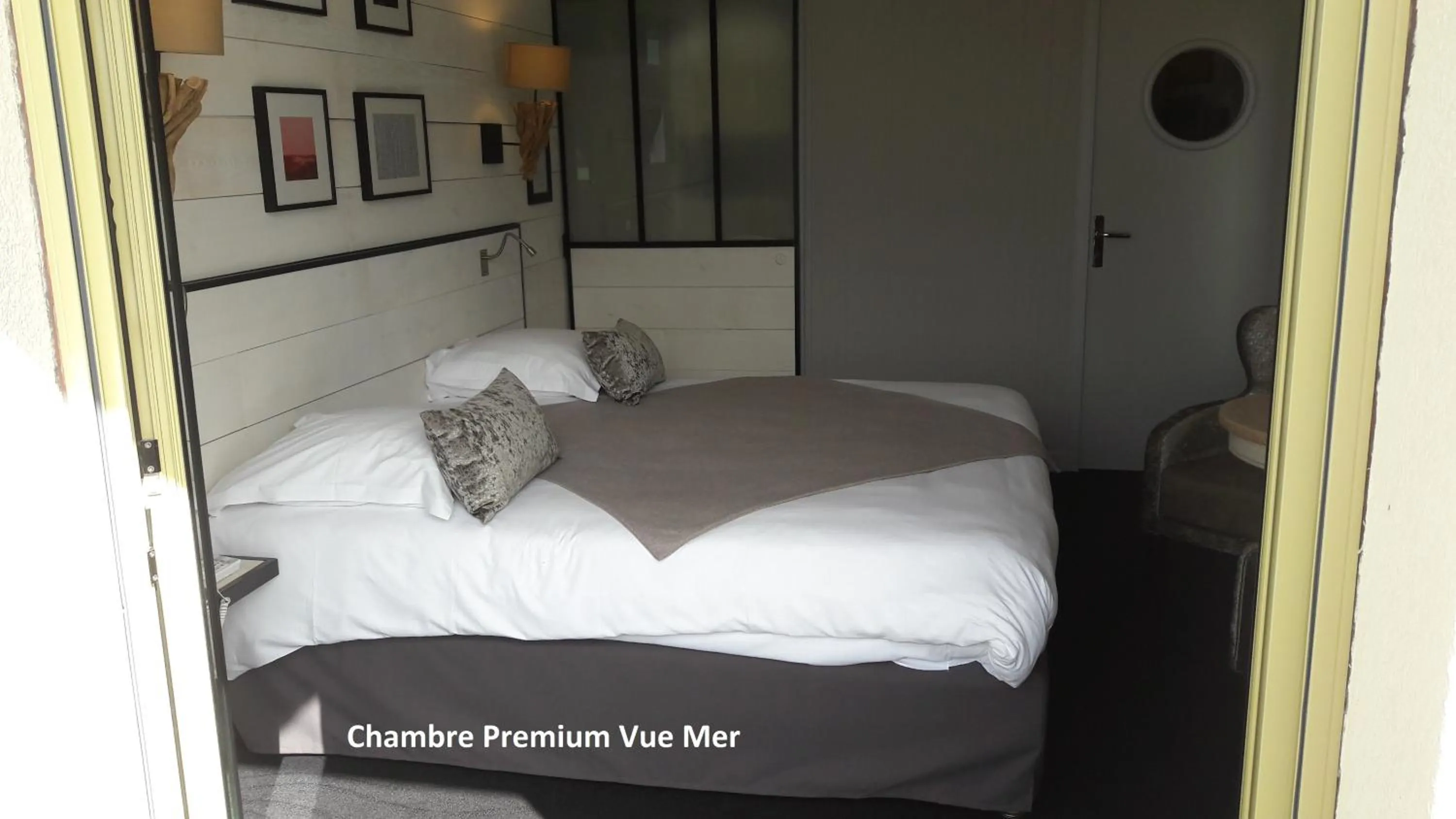 Sea view in Hôtel Les Brises