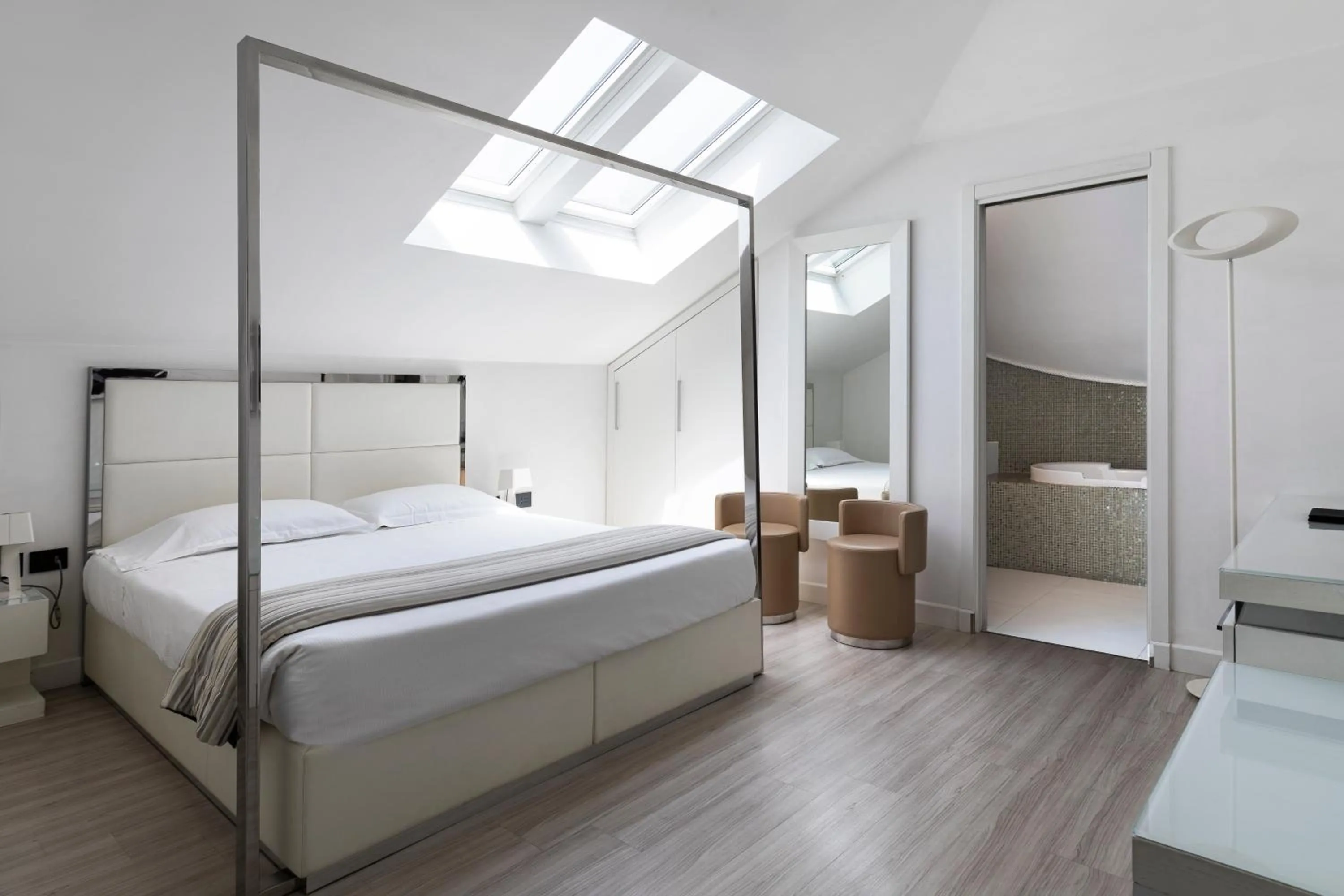 Bed in LHP Hotel Santa Margherita Palace & SPA