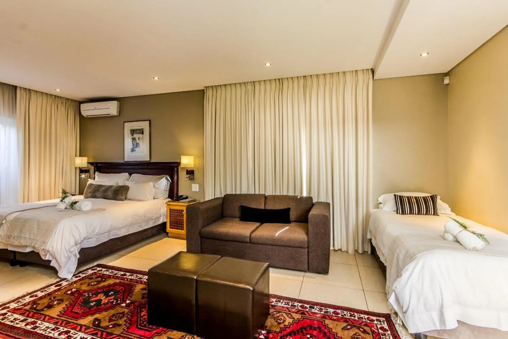 Bedroom, Bed in Lemoenkloof Boutique Hotel