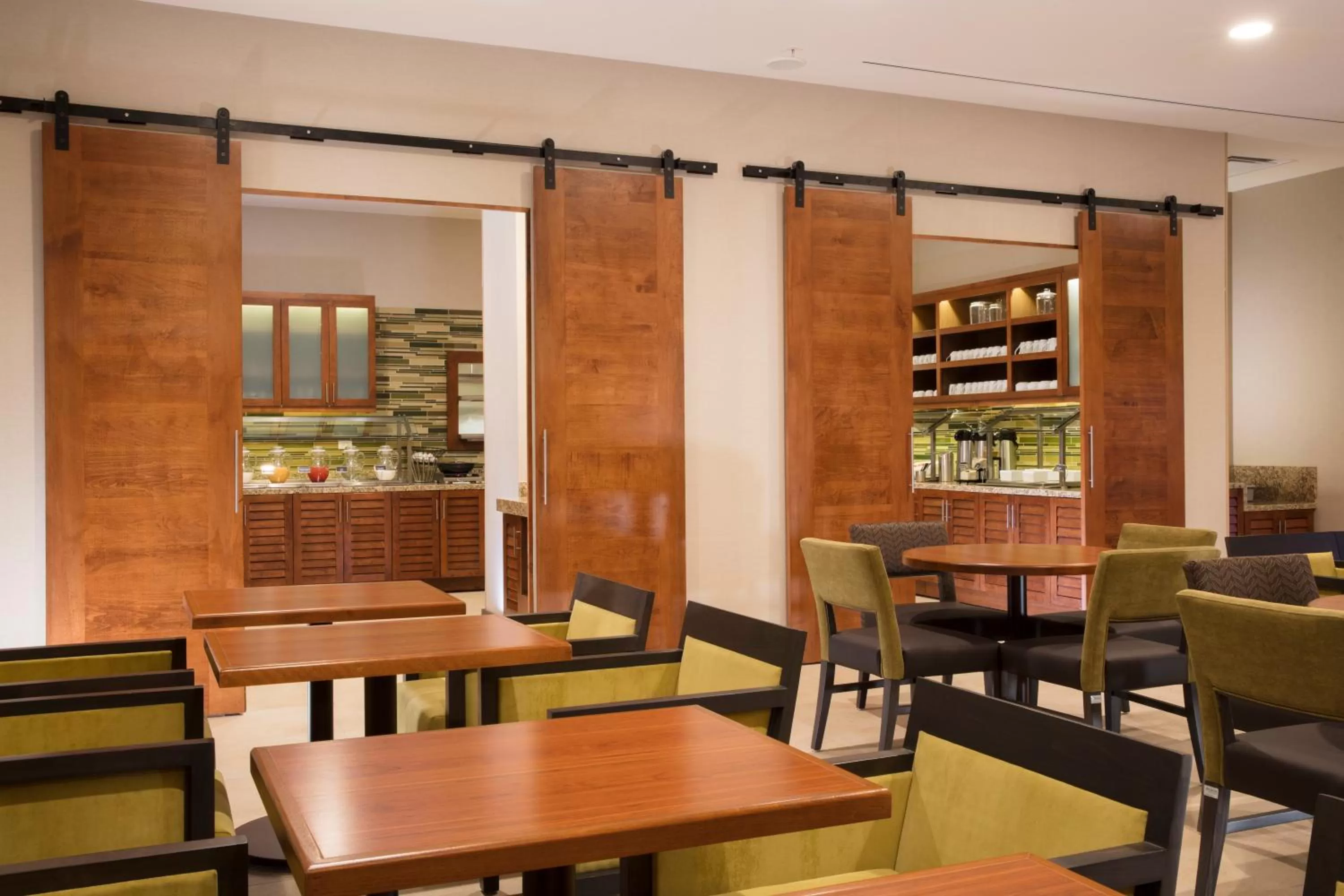 Restaurant/places to eat in Hyatt Place Aguascalientes Bonaterra