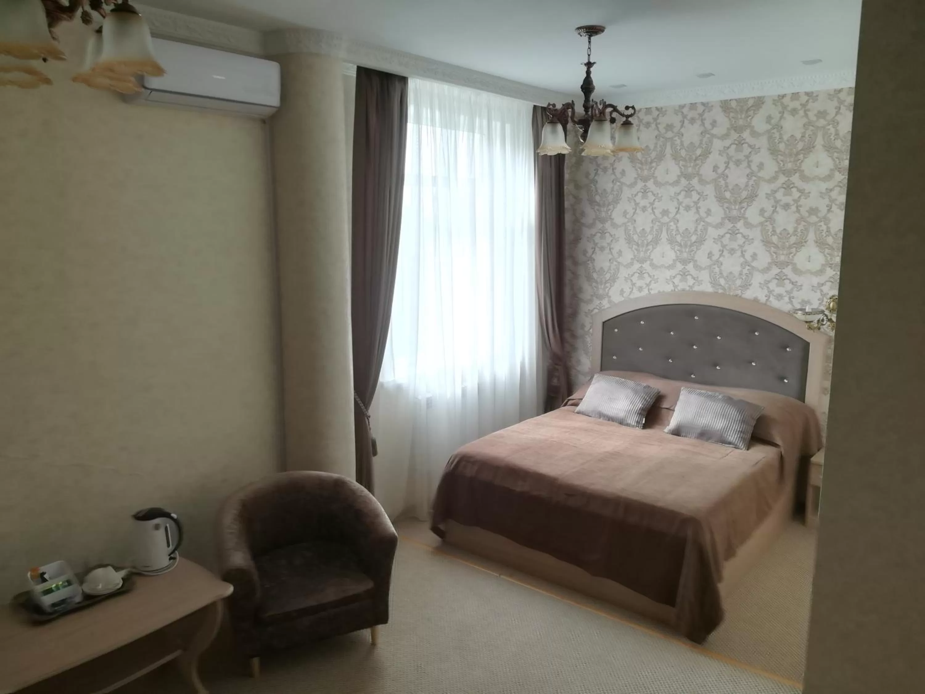 Photo of the whole room, Bed in Hotel Bahetle