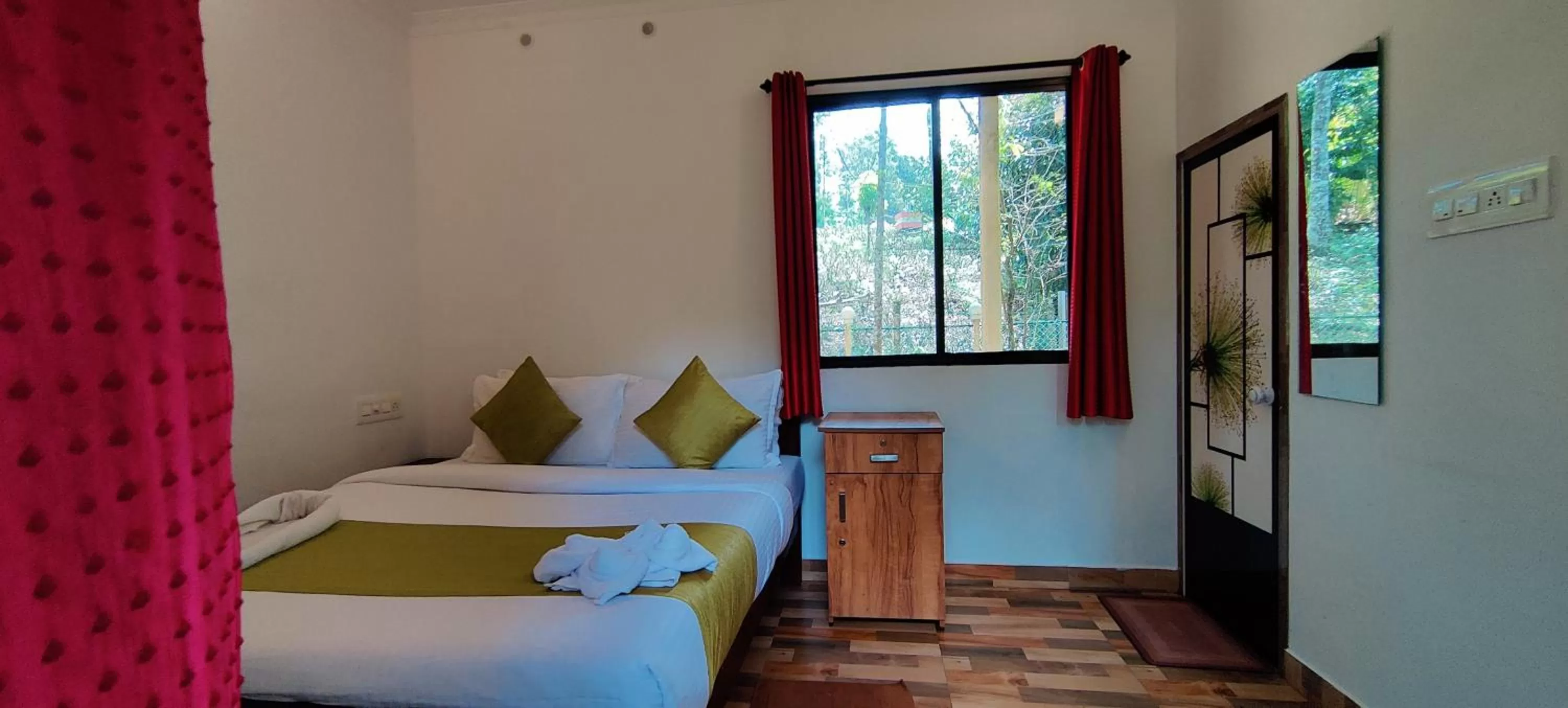 Bed in Chalona Jungle Vibe